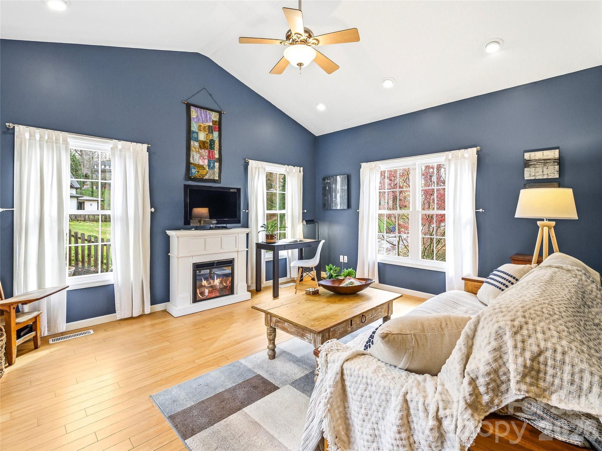 101 Westover Drive — Asheville