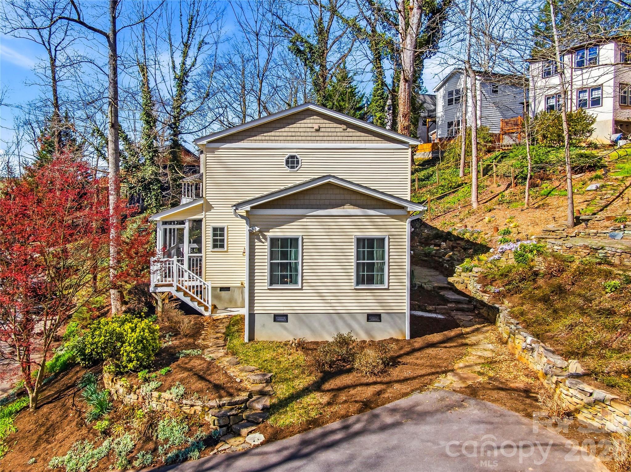 101 Westover Drive — Asheville