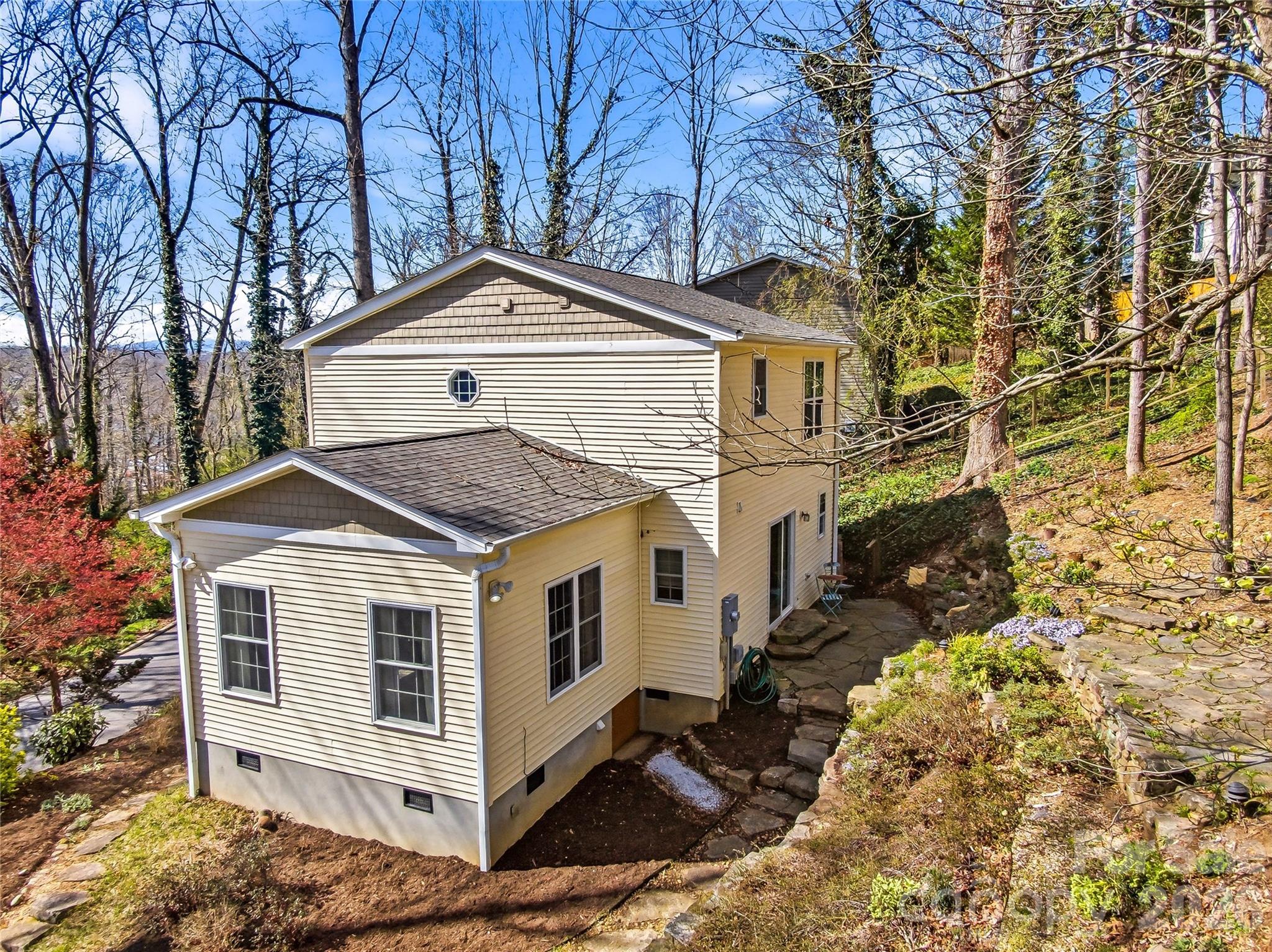 101 Westover Drive — Asheville