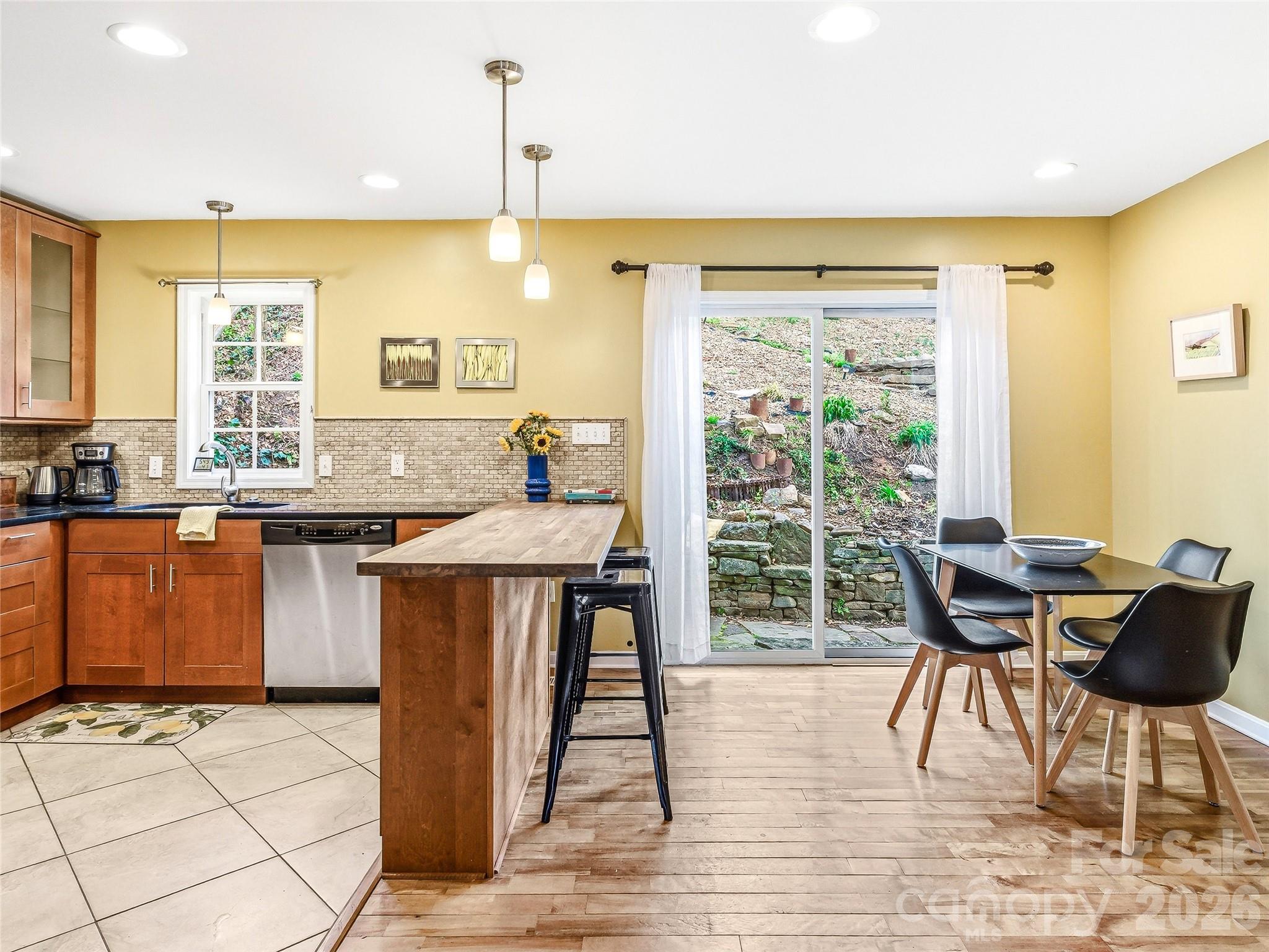 101 Westover Drive — Asheville