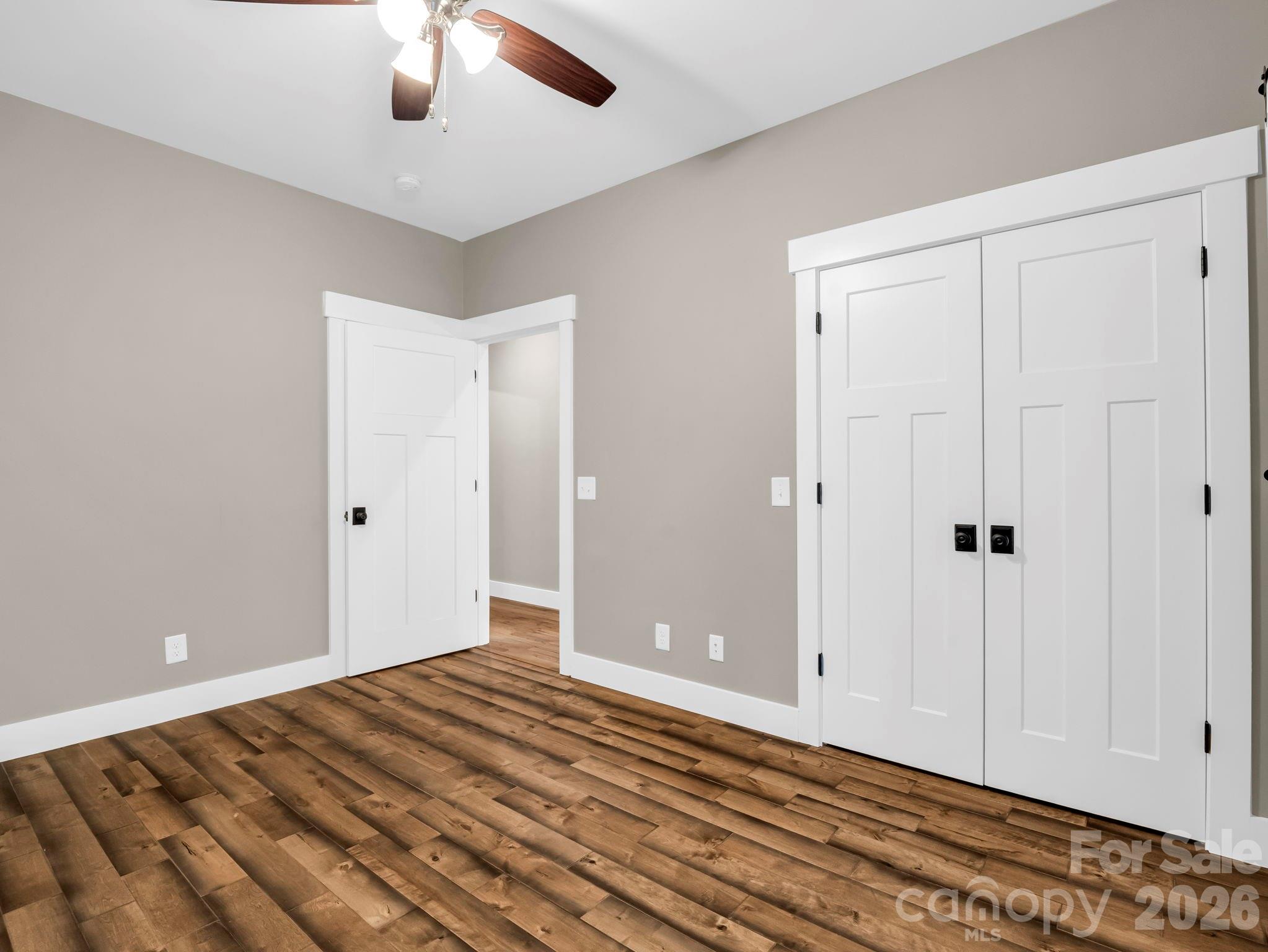 38 Scenic View Drive — Hendersonville