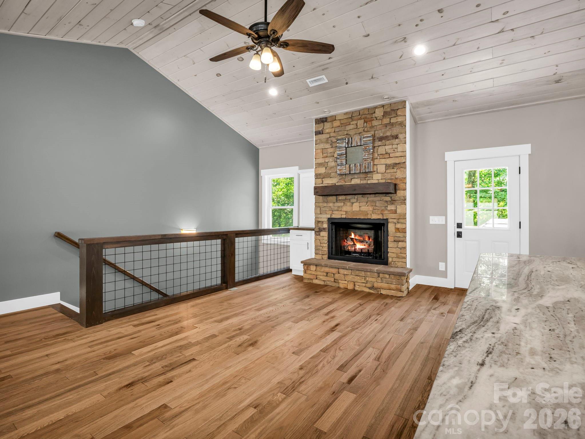 38 Scenic View Drive — Hendersonville
