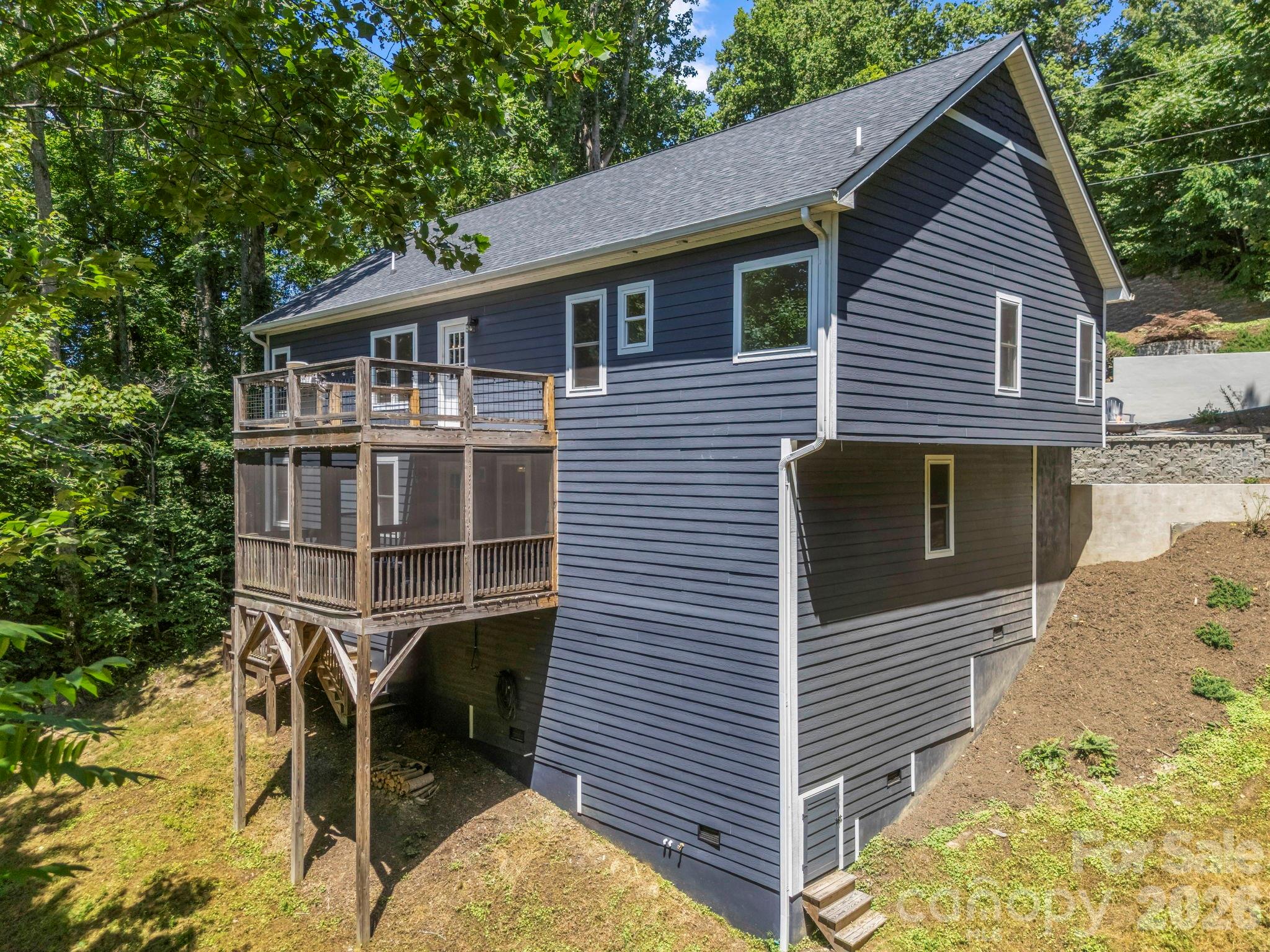 38 Scenic View Drive — Hendersonville