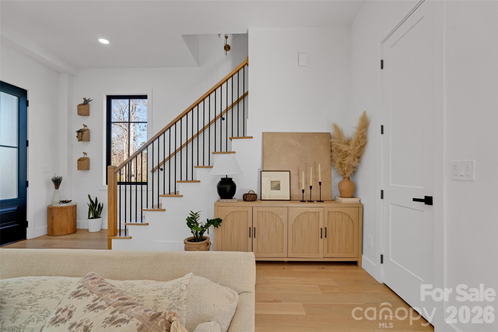 26 Pineview Road — Fairview