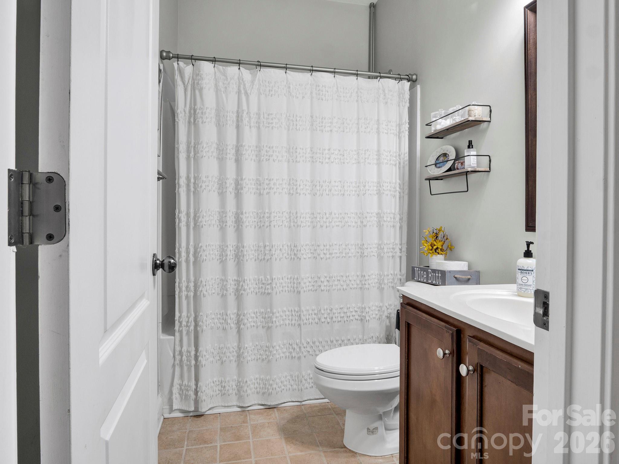 1800 Robbins Meadows Drive — Waxhaw