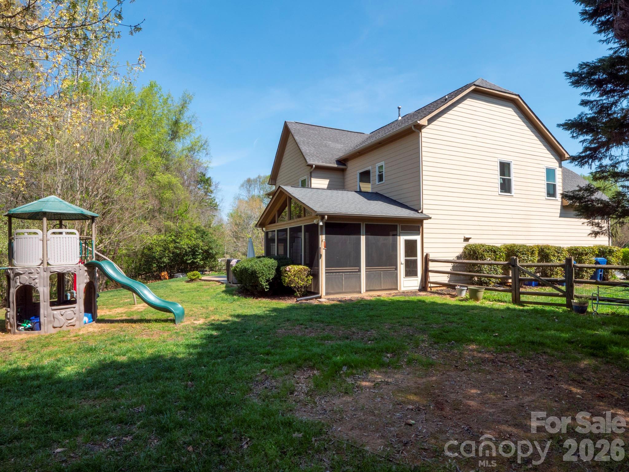 1800 Robbins Meadows Drive — Waxhaw