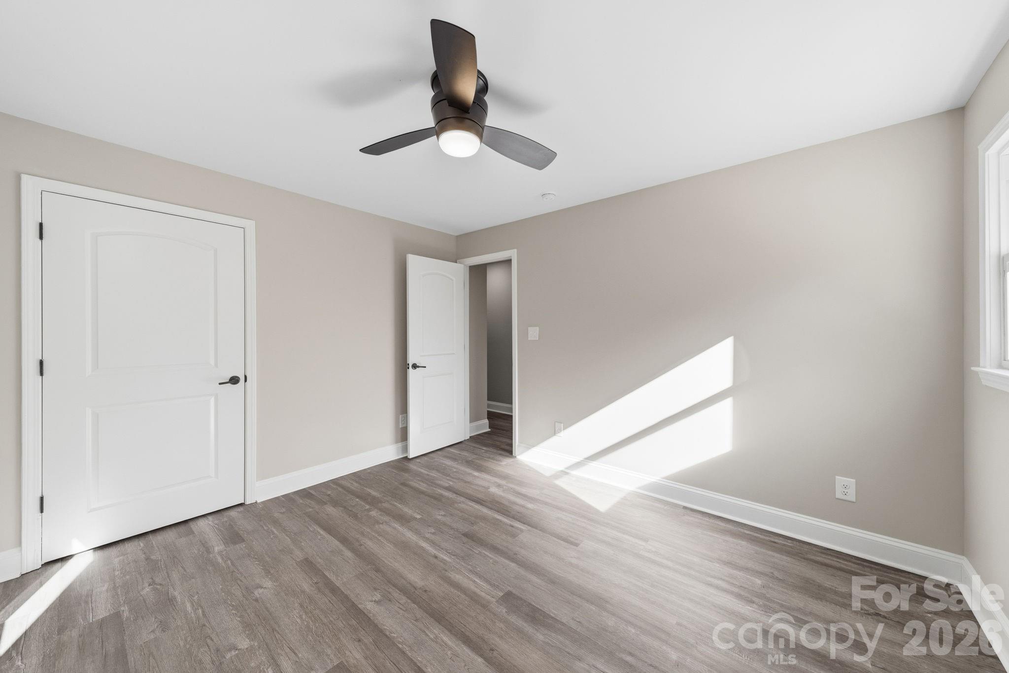 861 Union Church Road — Lancaster