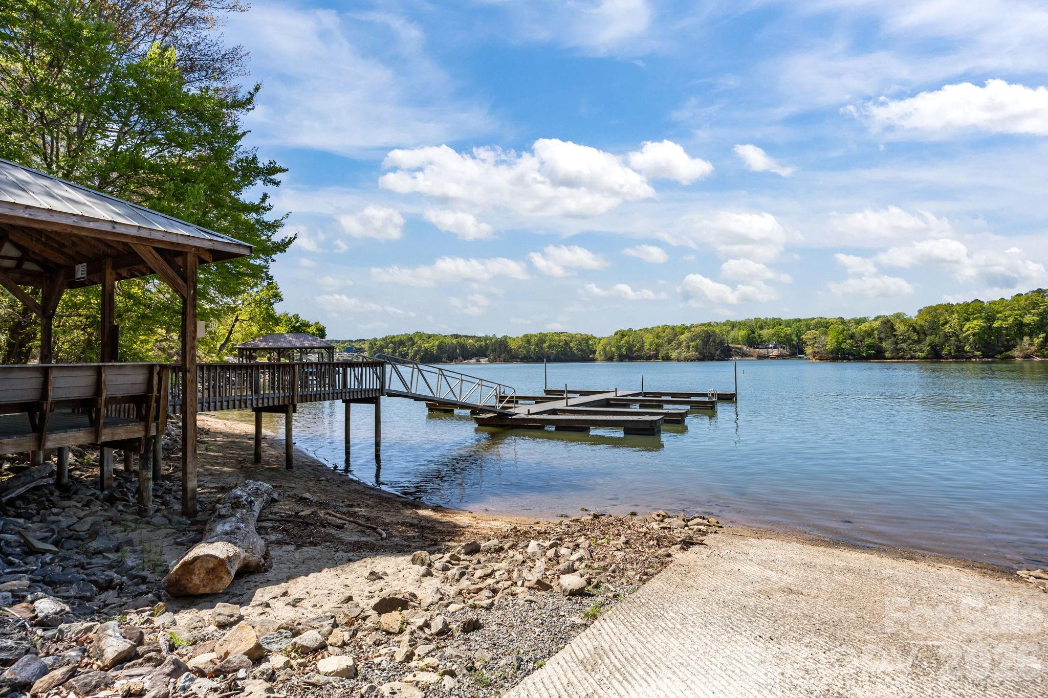 120 Laurel Ridge Drive — Statesville