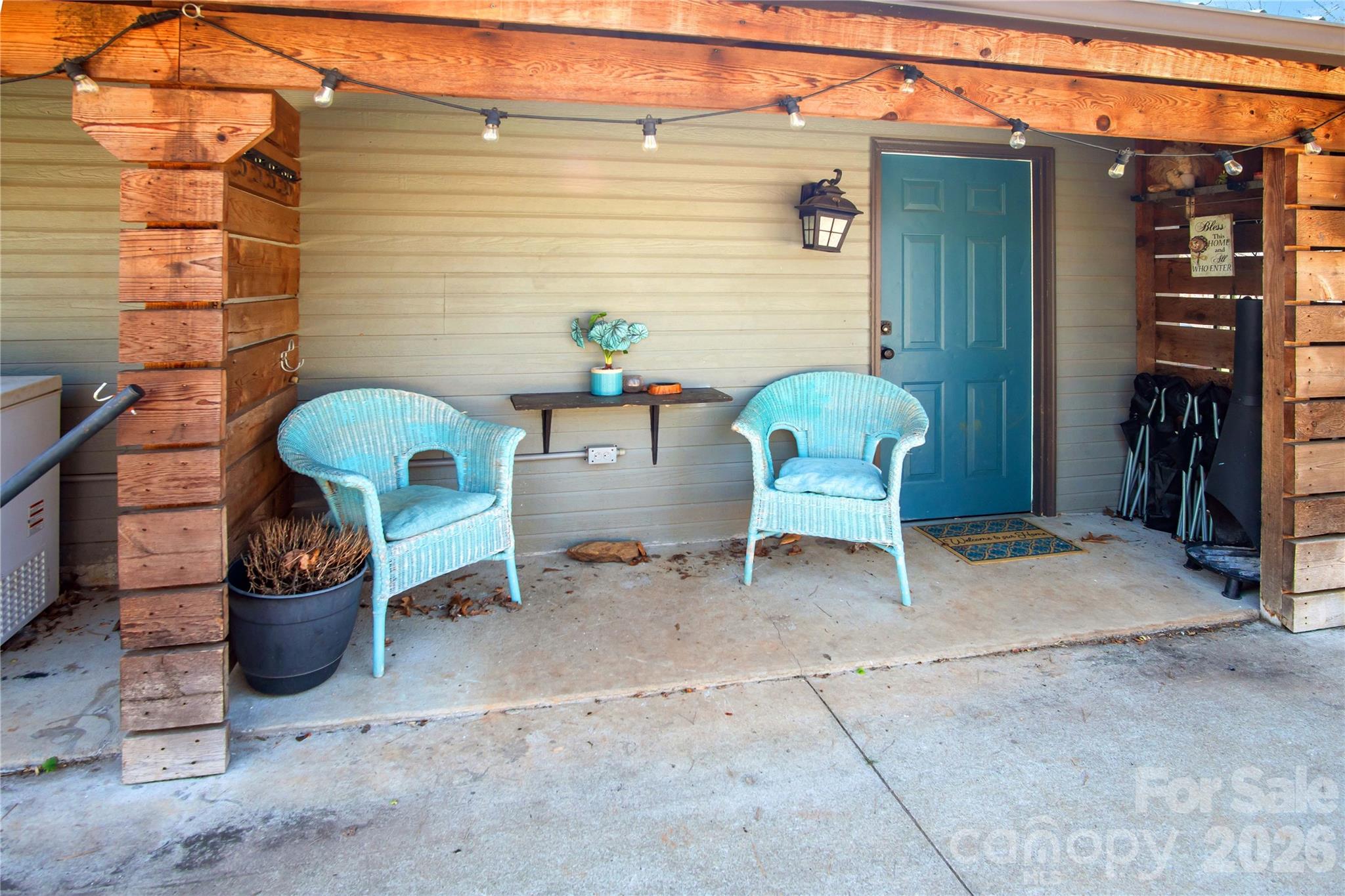 4107 Sandy Plains Road — Tryon