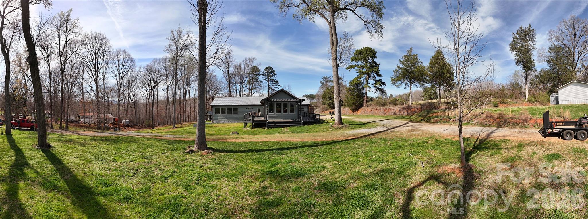 4107 Sandy Plains Road — Tryon