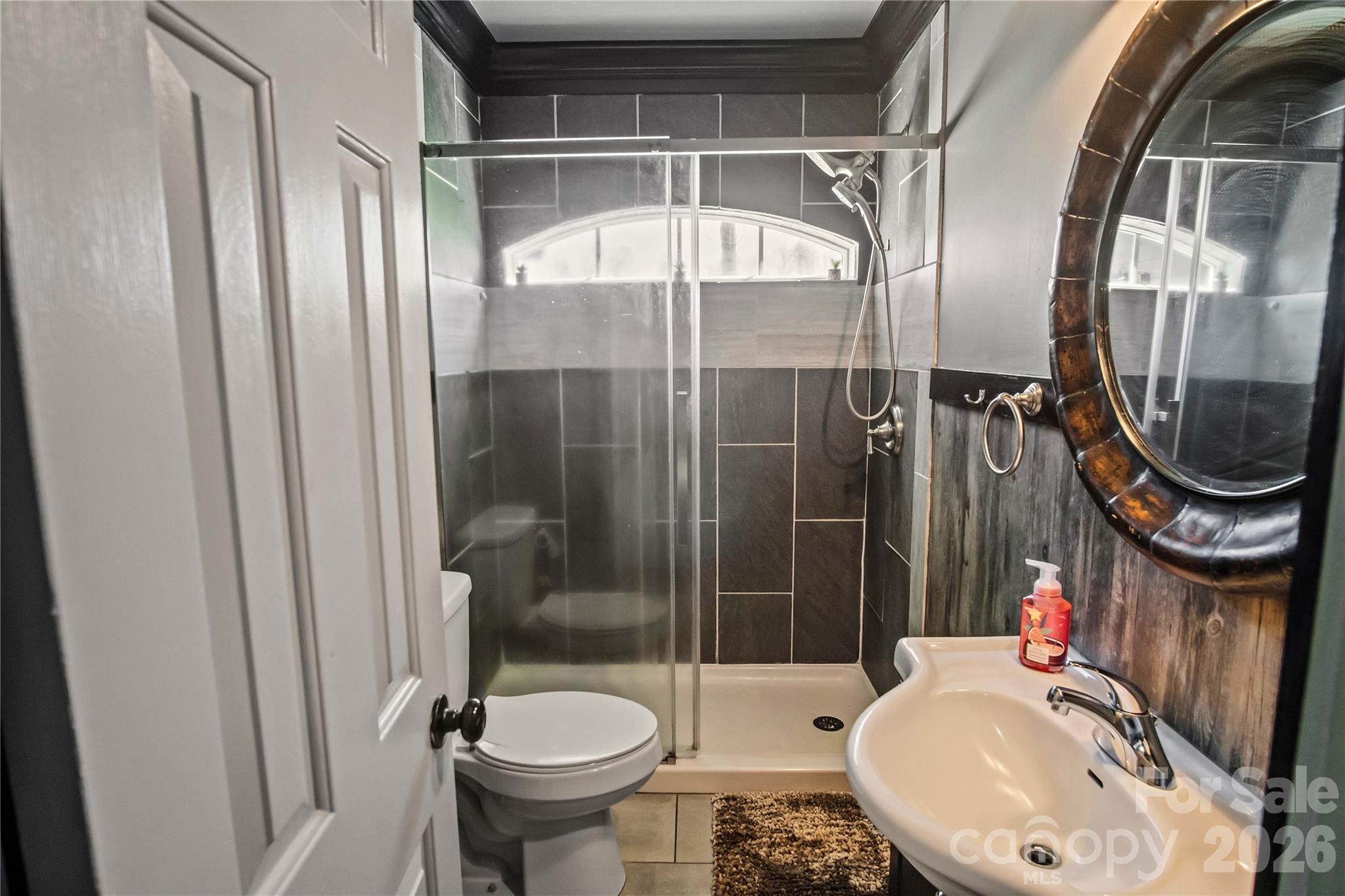 4107 Sandy Plains Road — Tryon