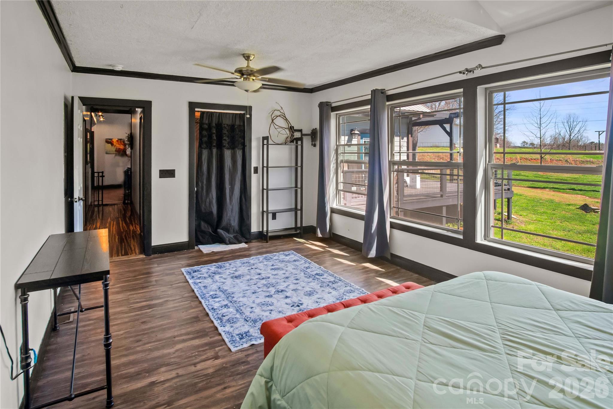 4107 Sandy Plains Road — Tryon