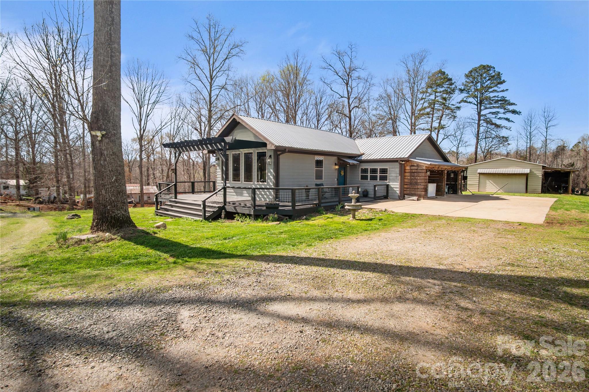 4107 Sandy Plains Road — Tryon