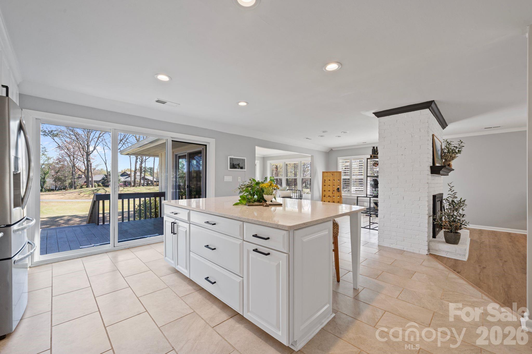 22 Honeysuckle Lane — Lake Wylie