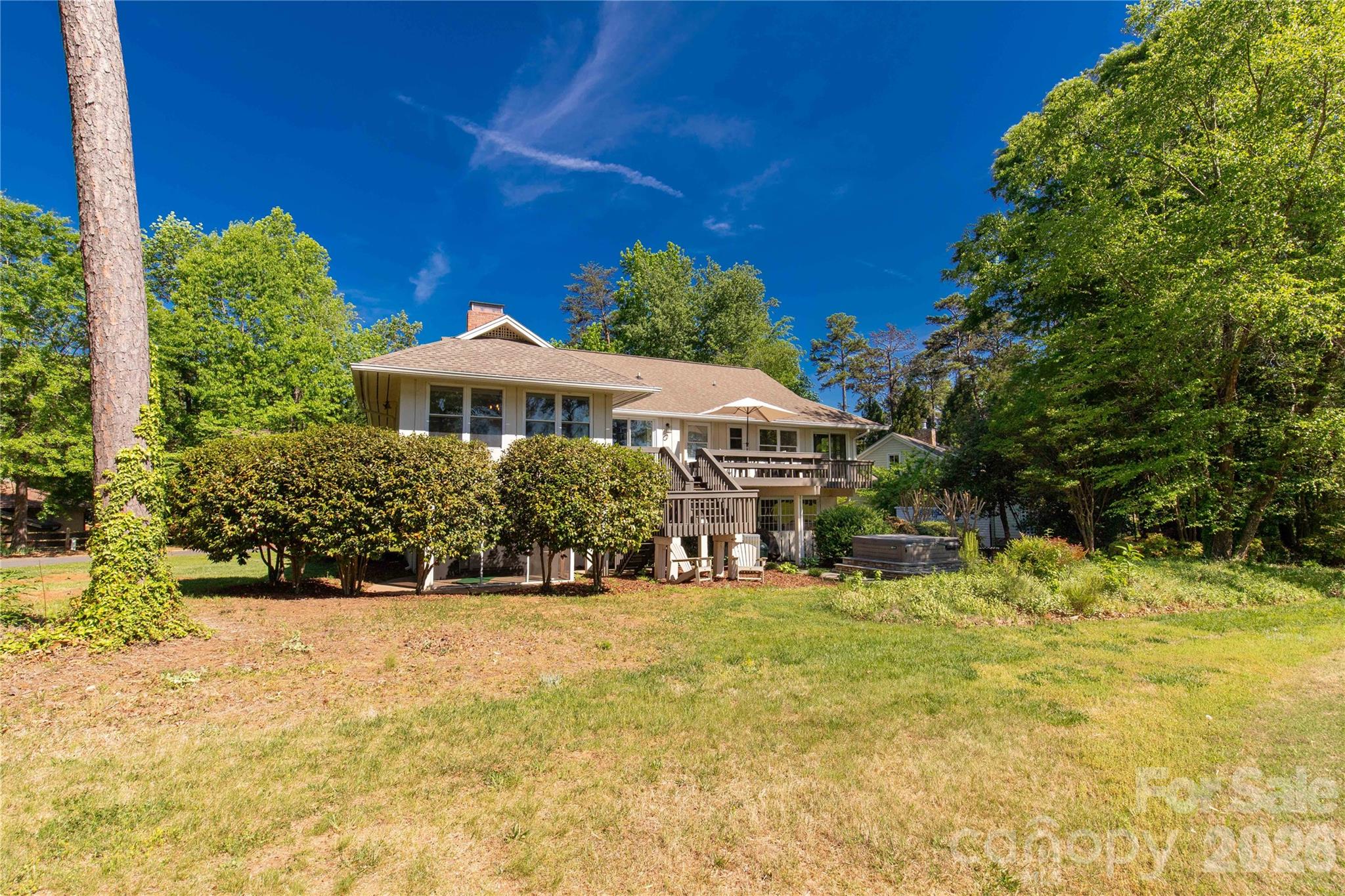 22 Honeysuckle Lane — Lake Wylie