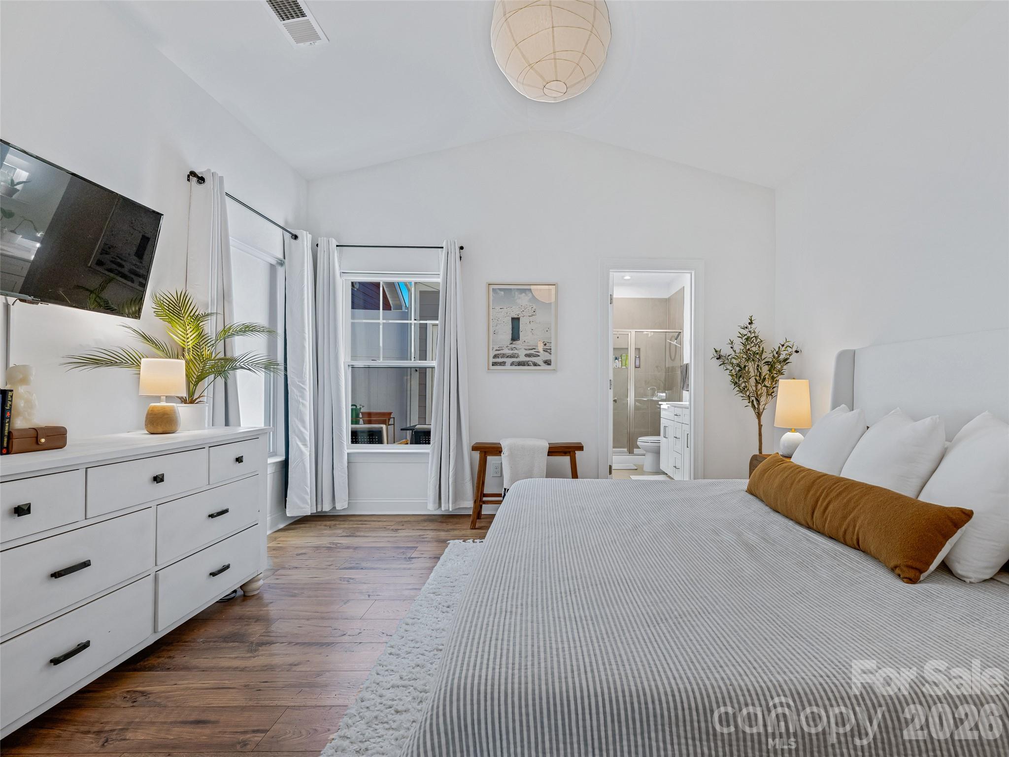 56 Walnut Springs Drive — Asheville