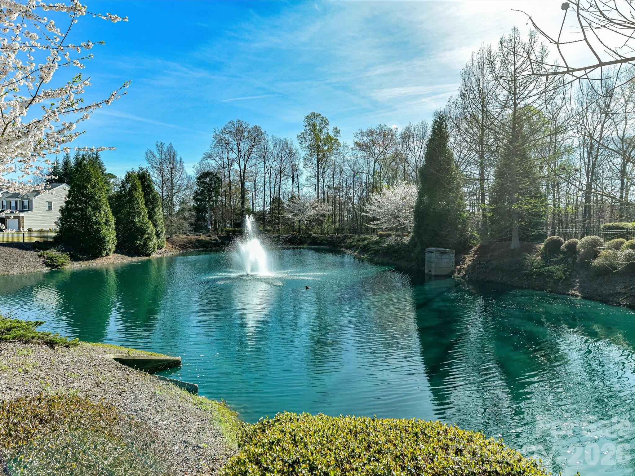 806 Canoe Song Road — Fort Mill