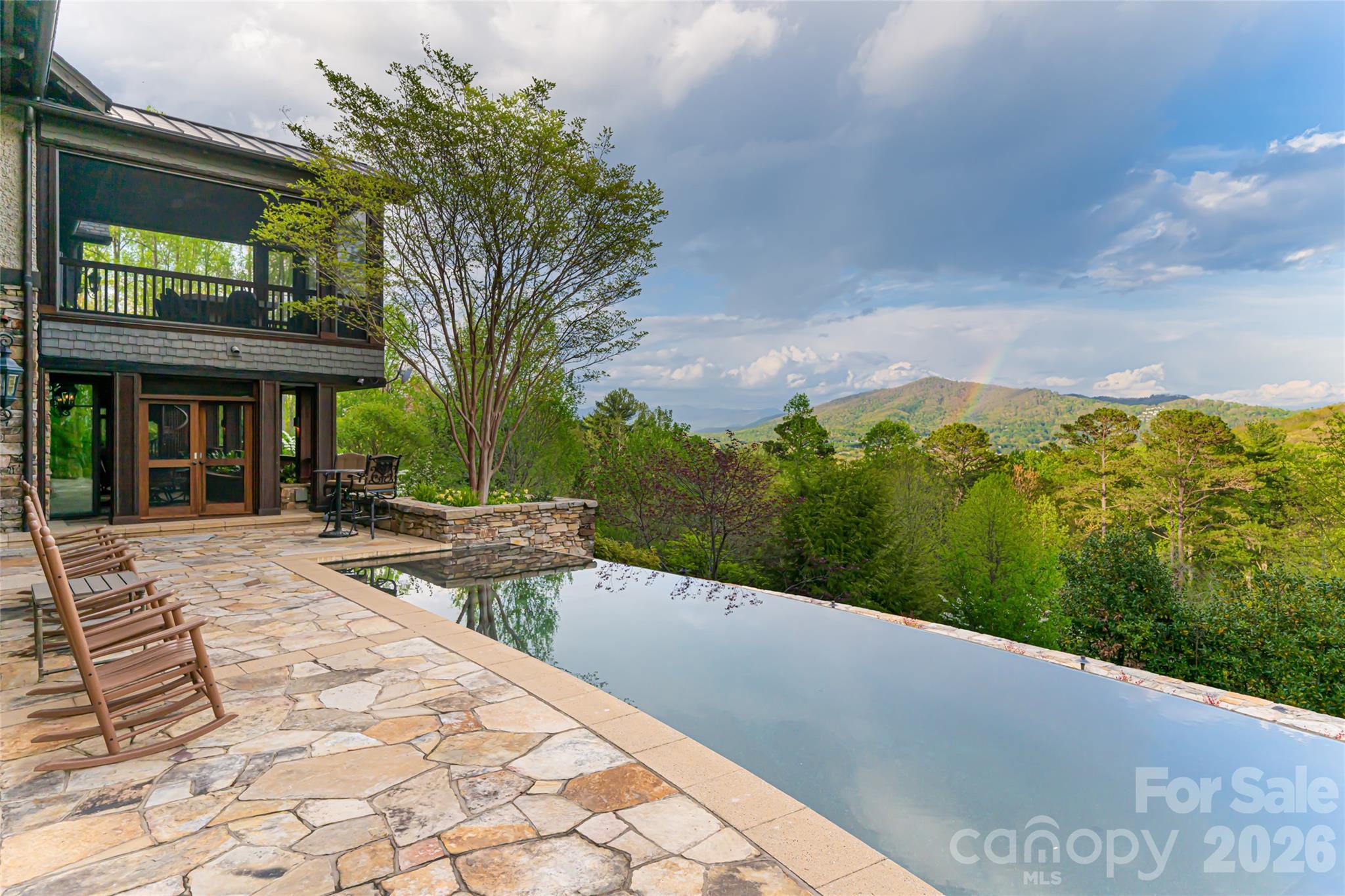 66 N Deerhaven Lane — Asheville