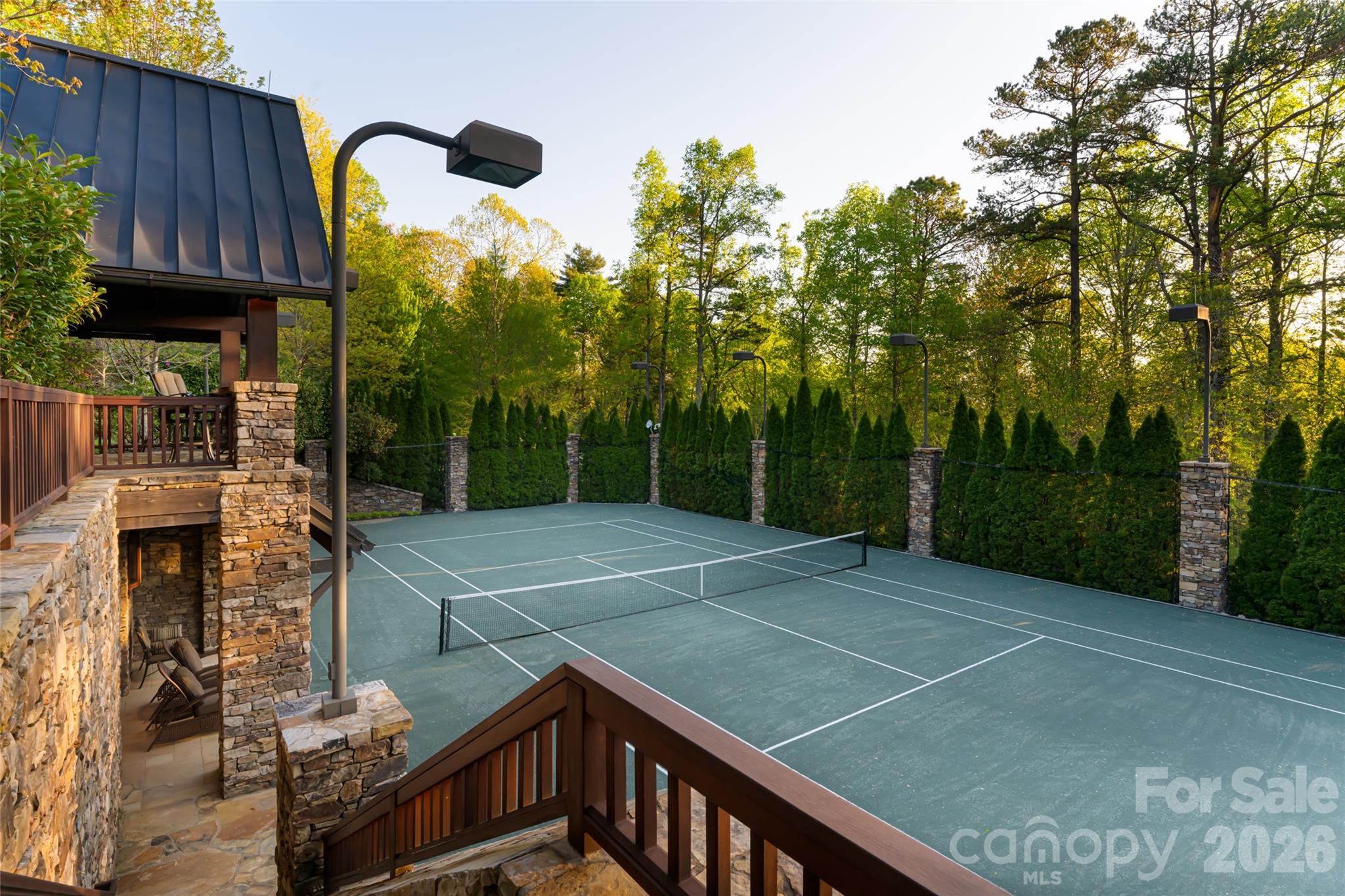 66 N Deerhaven Lane — Asheville