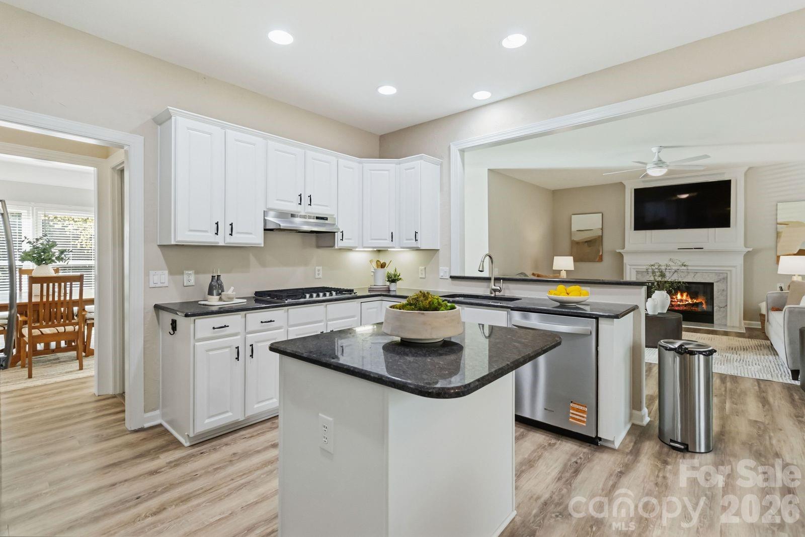 2732 Providence Spring Lane — Charlotte