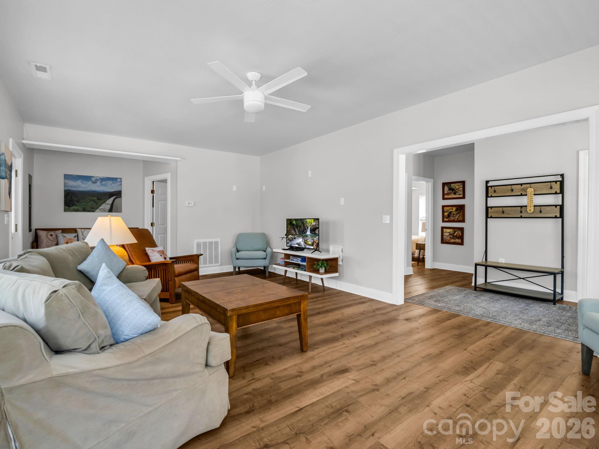 121 Fern Loop — Lake Lure