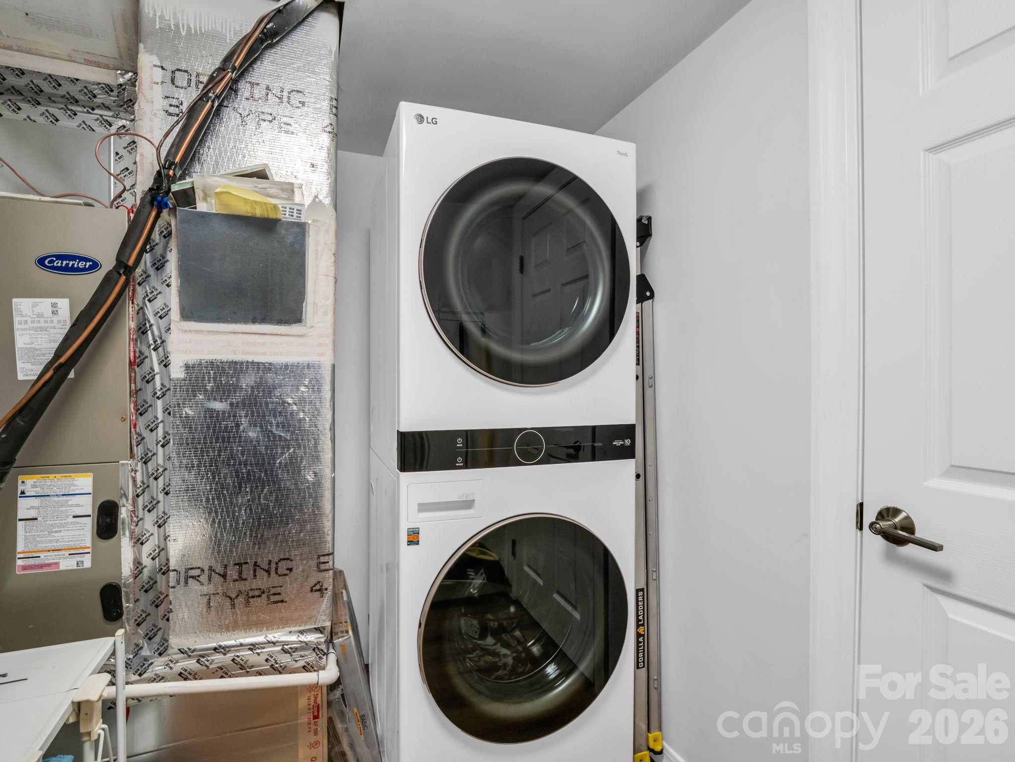 121 Fern Loop — Lake Lure