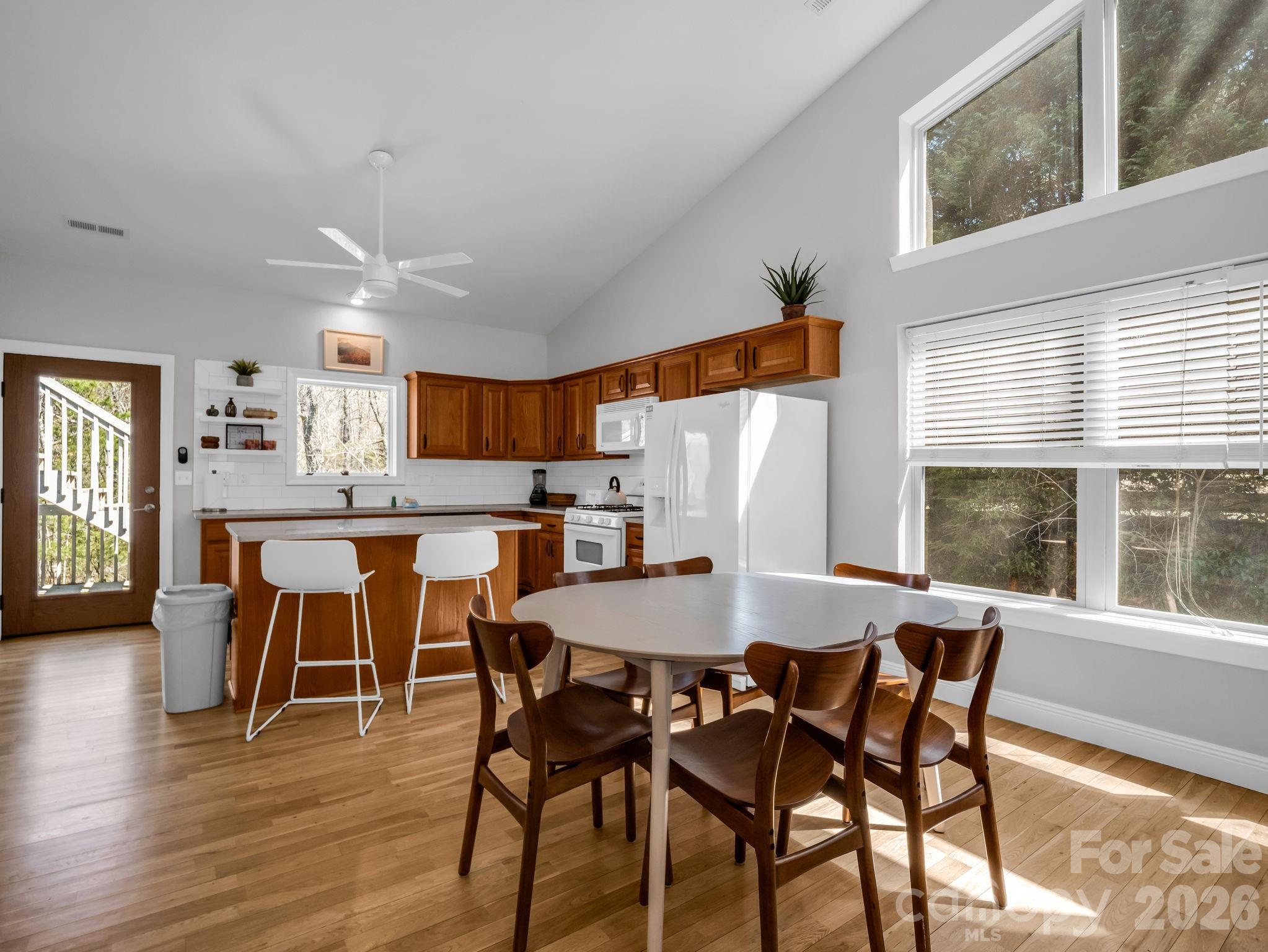 121 Fern Loop — Lake Lure