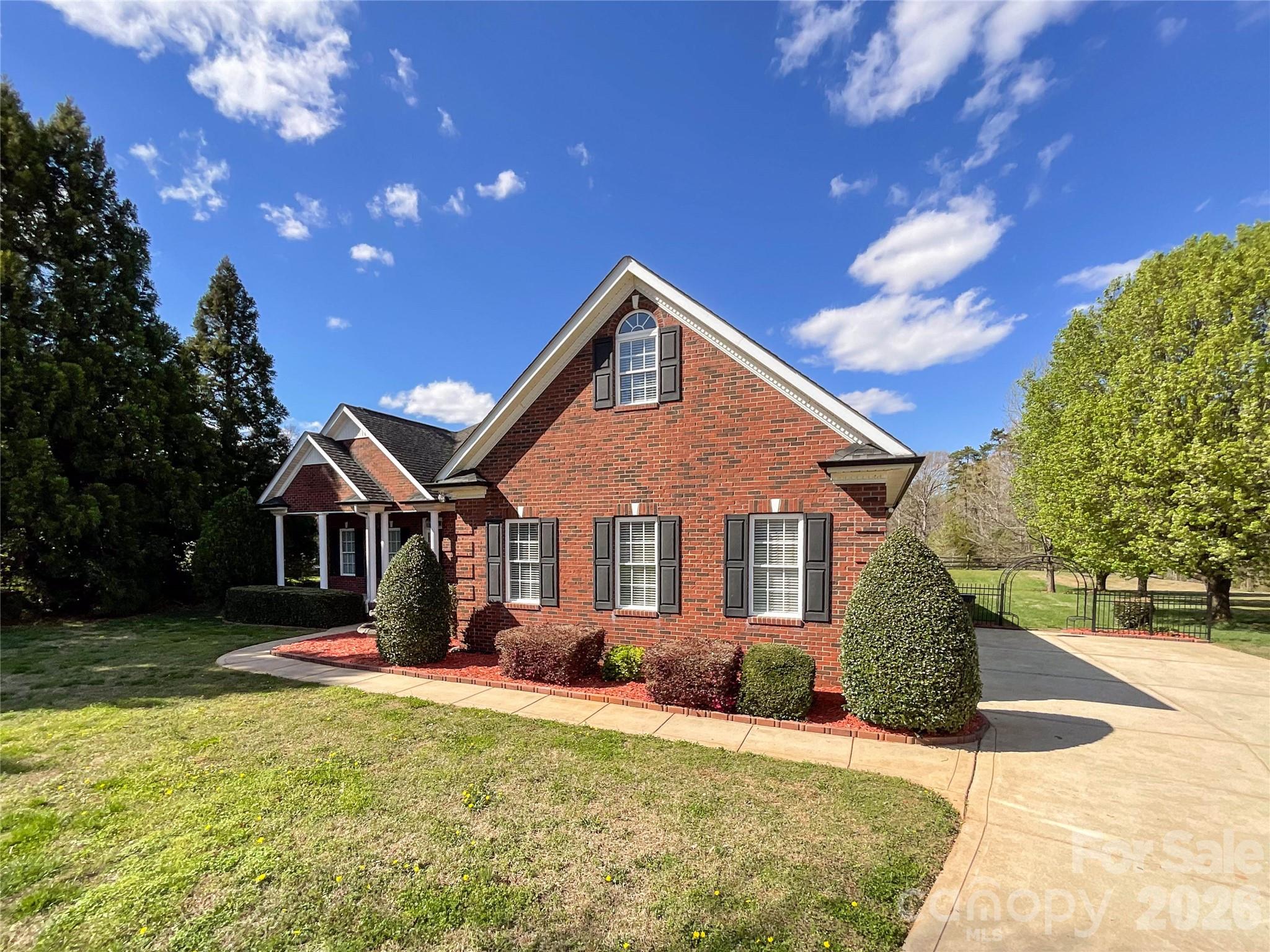 1406 Kent Court — Monroe