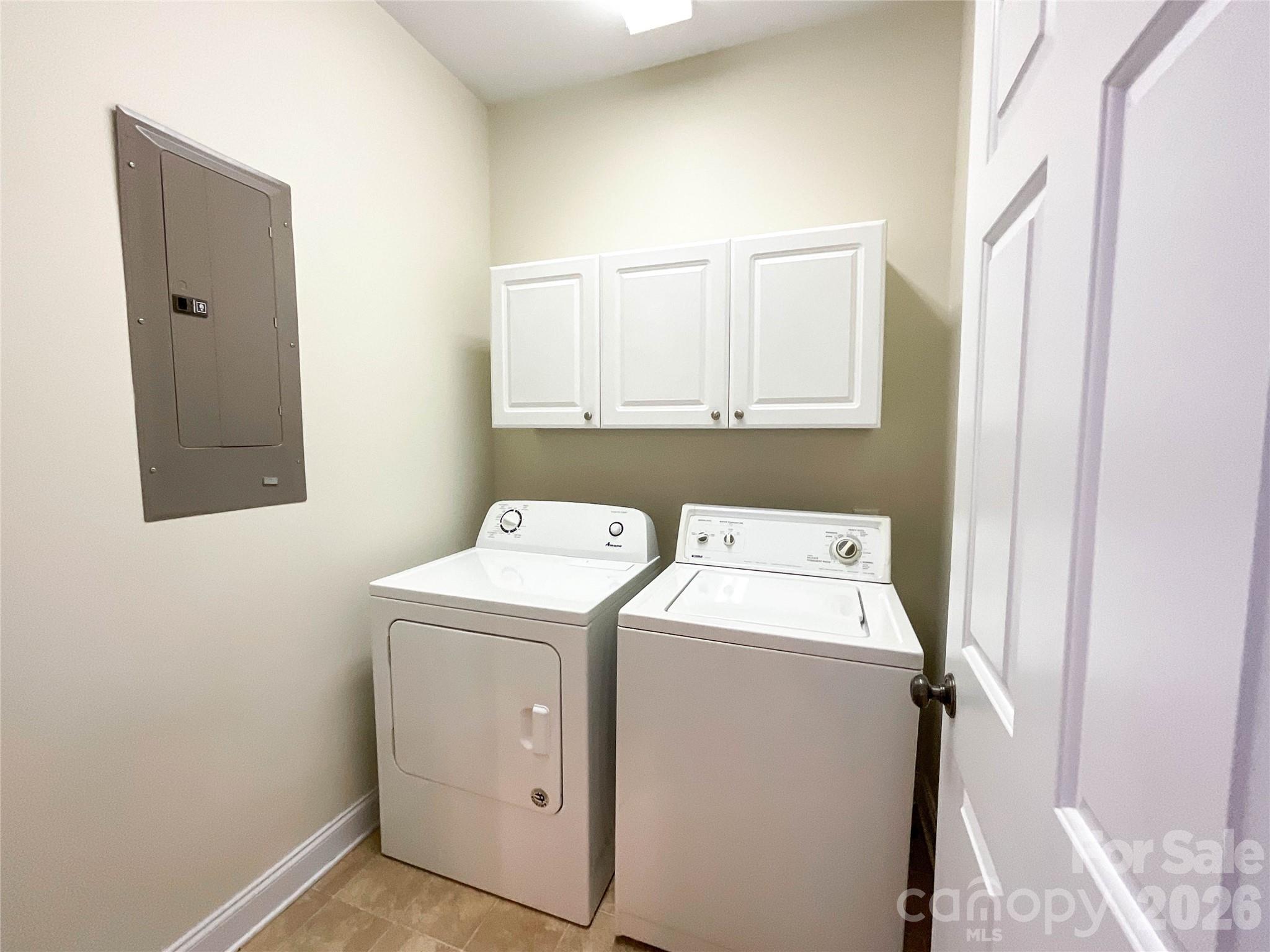 1406 Kent Court — Monroe