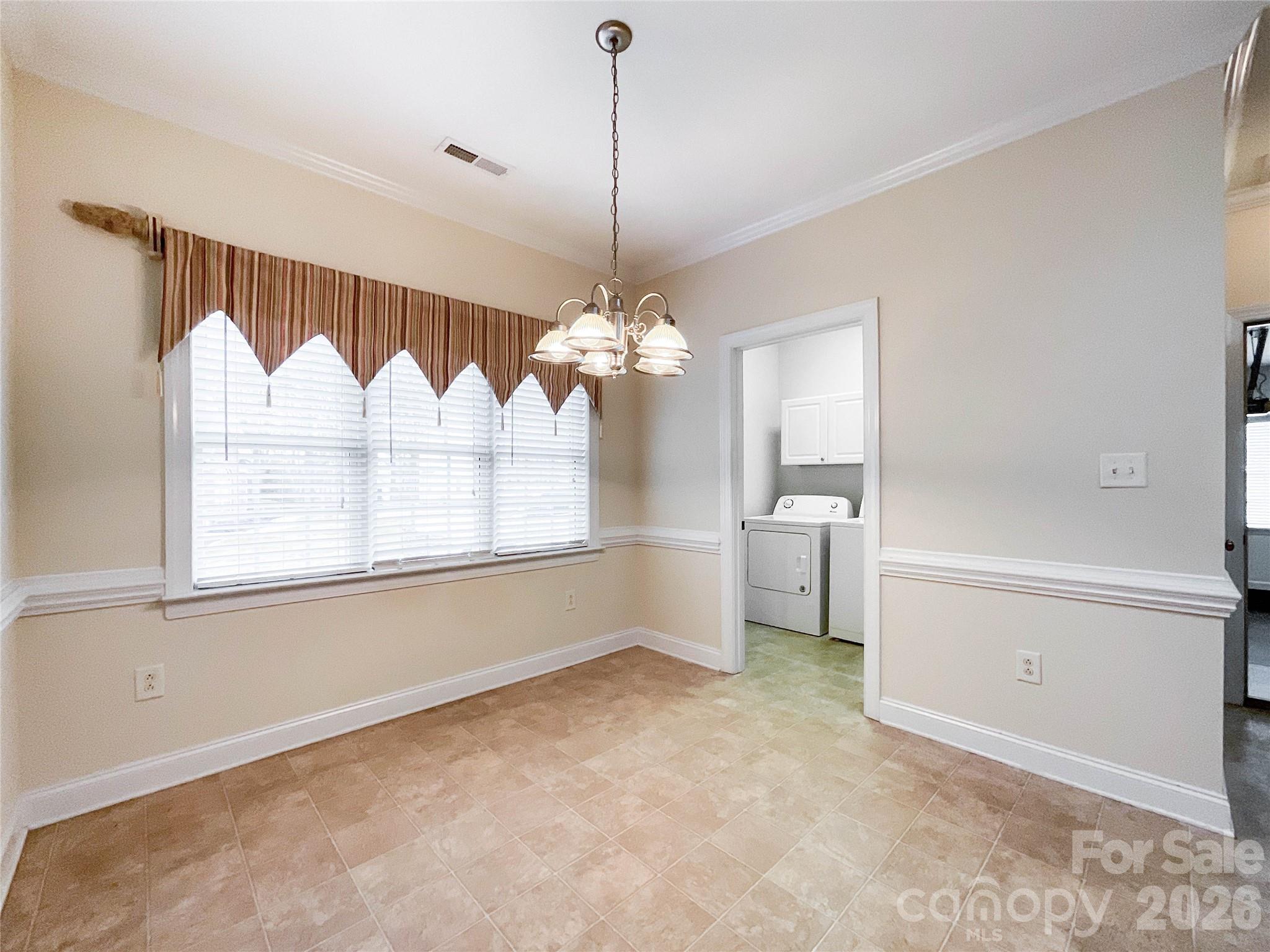 1406 Kent Court — Monroe
