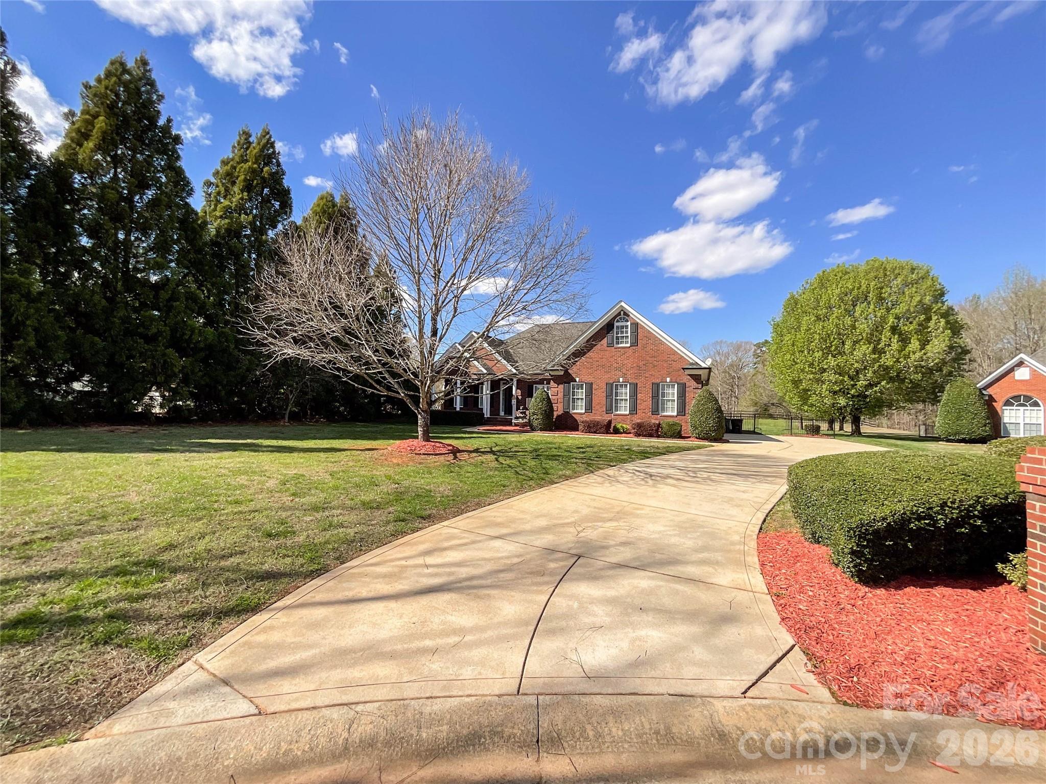 1406 Kent Court — Monroe