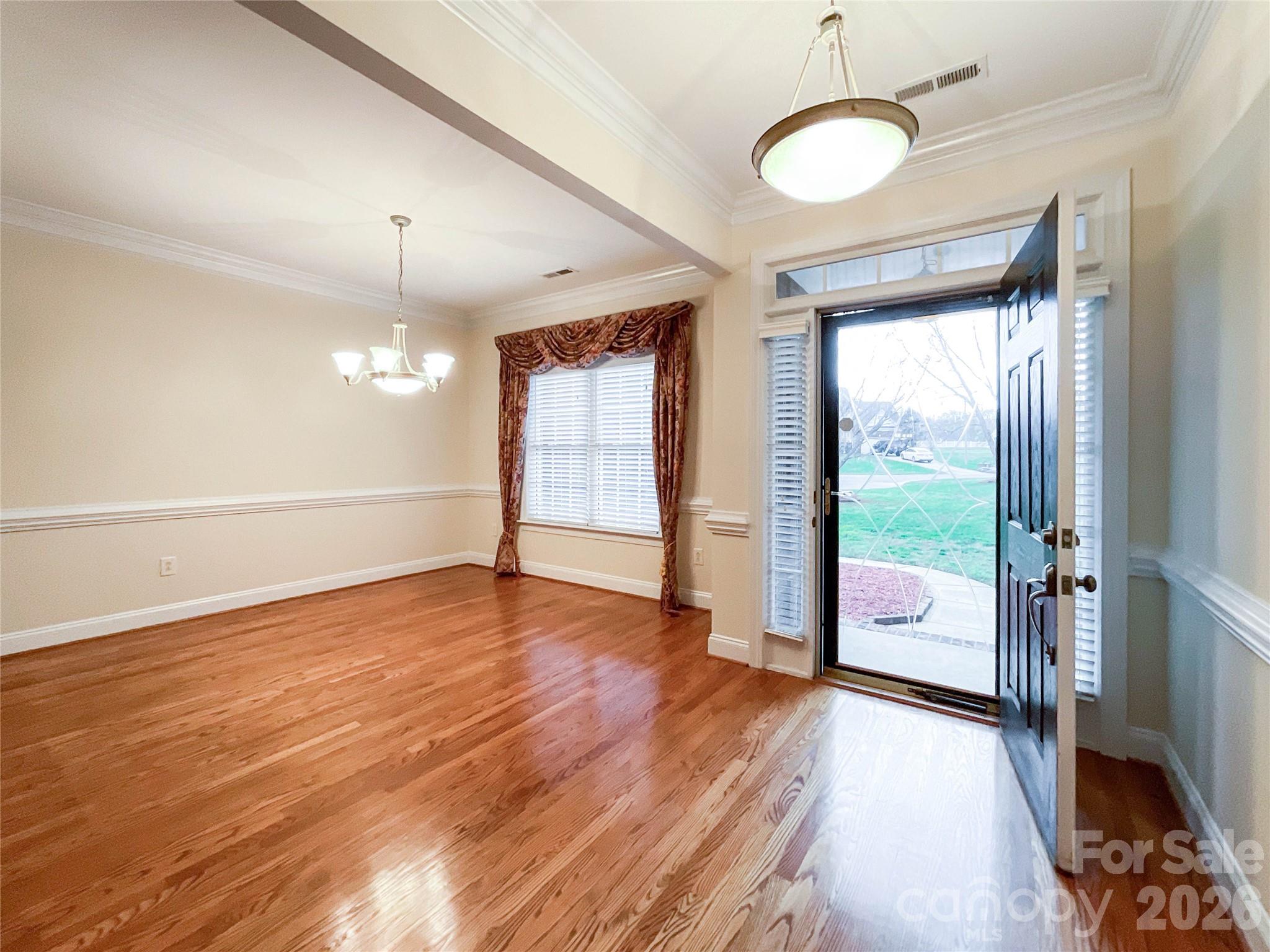 1406 Kent Court — Monroe