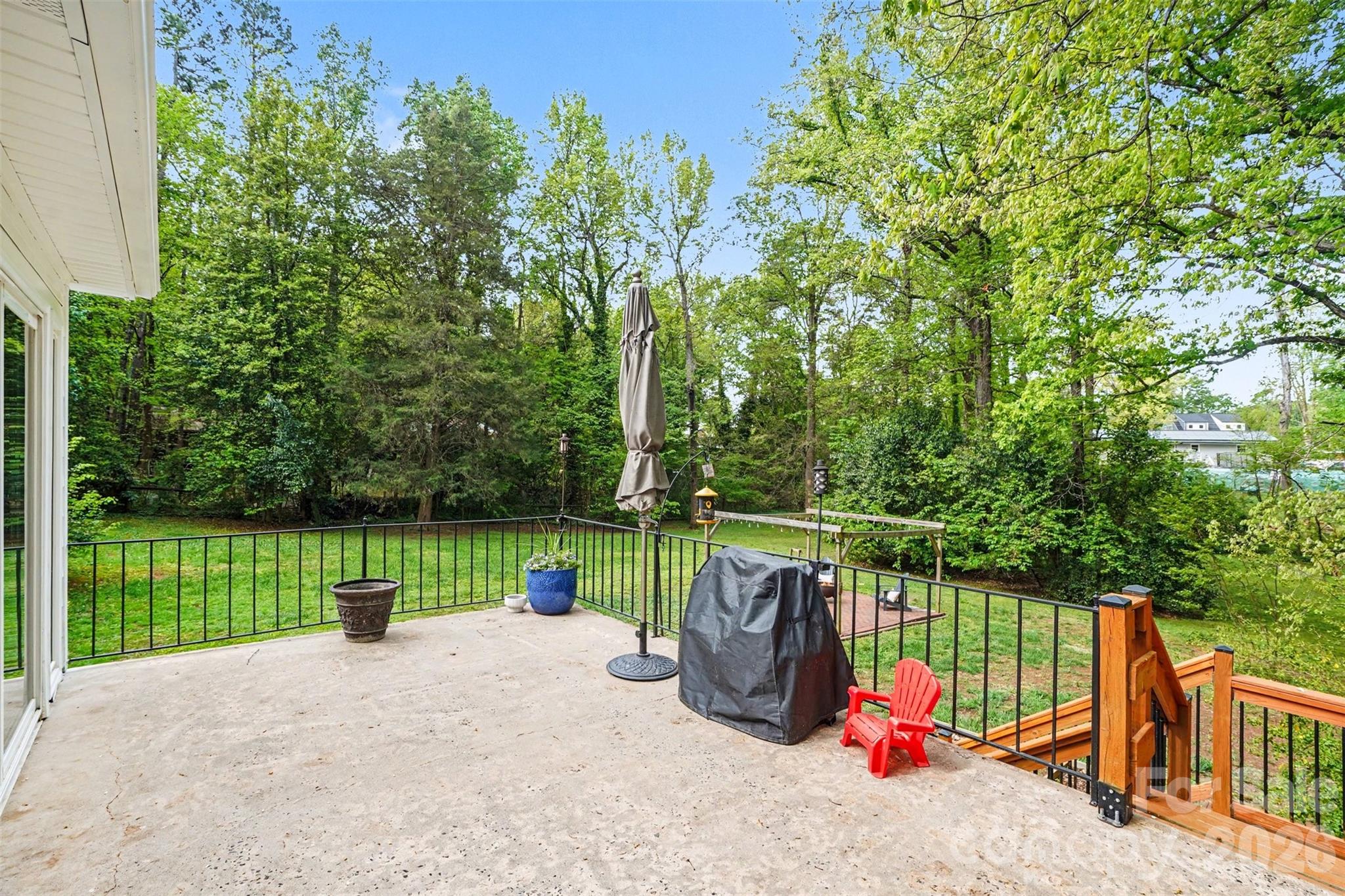 1700 Quail Street — Charlotte