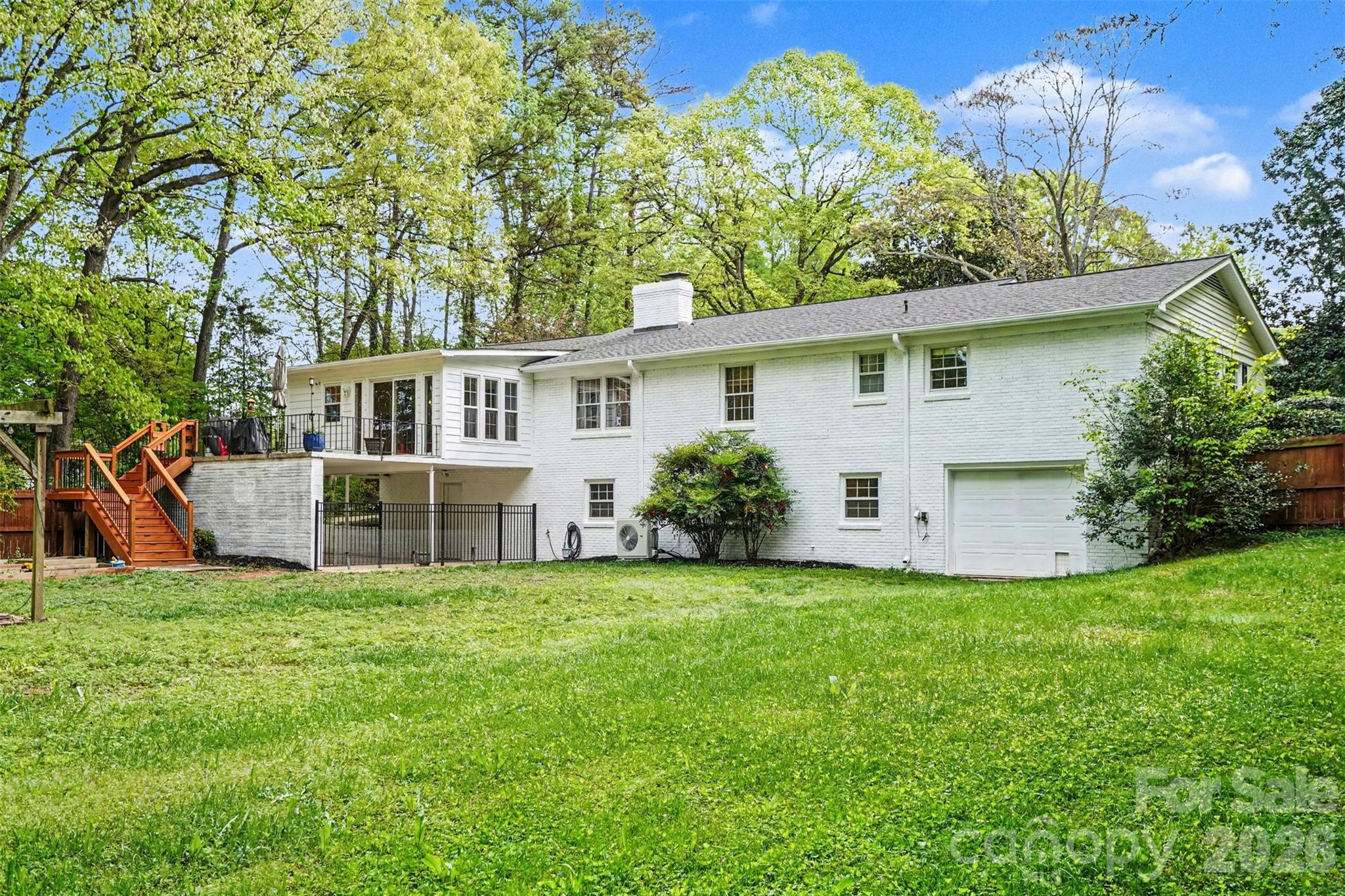 1700 Quail Street — Charlotte