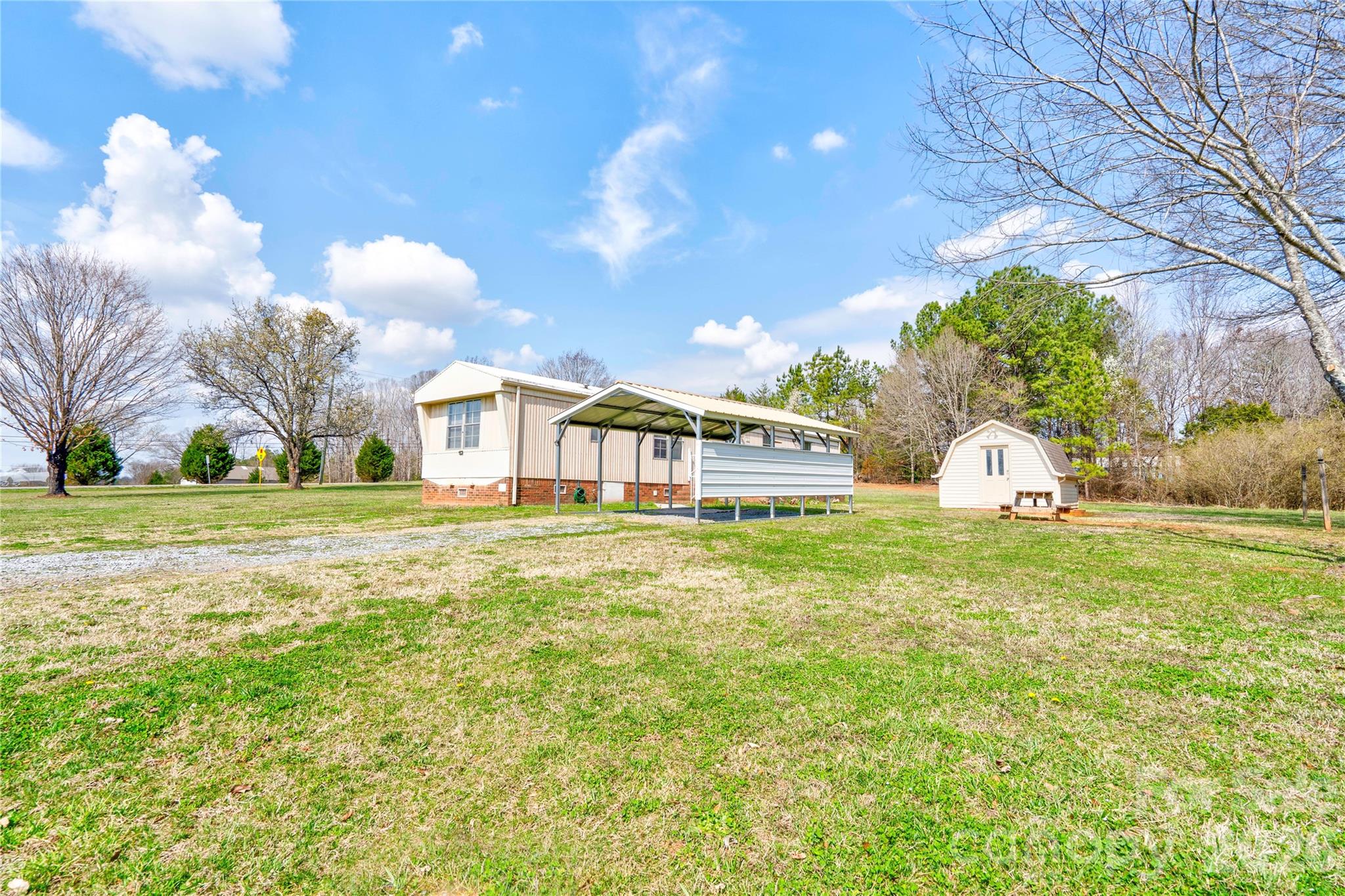 2728 Polkville Road — Shelby