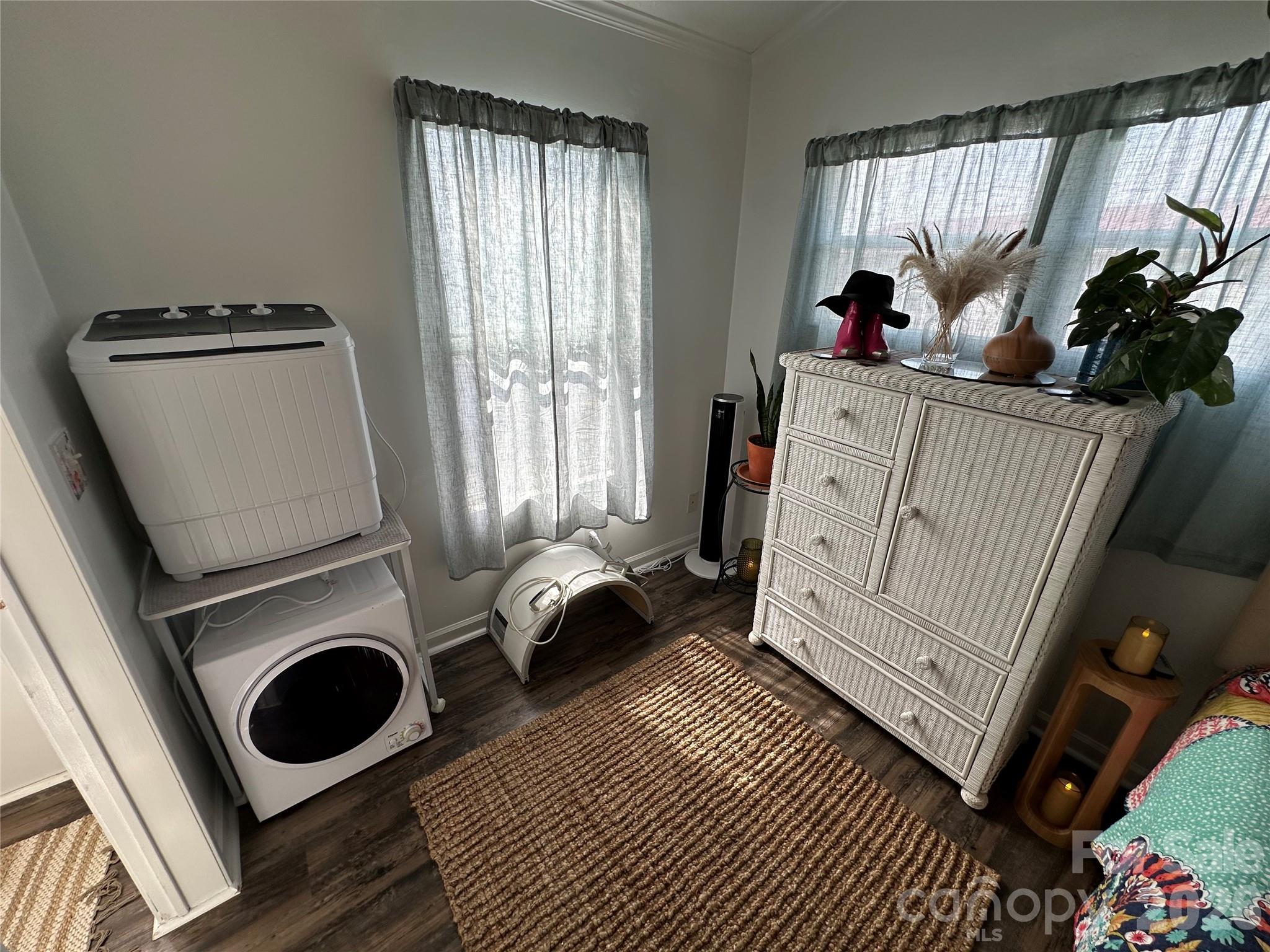 166 Eagle Drive — New London