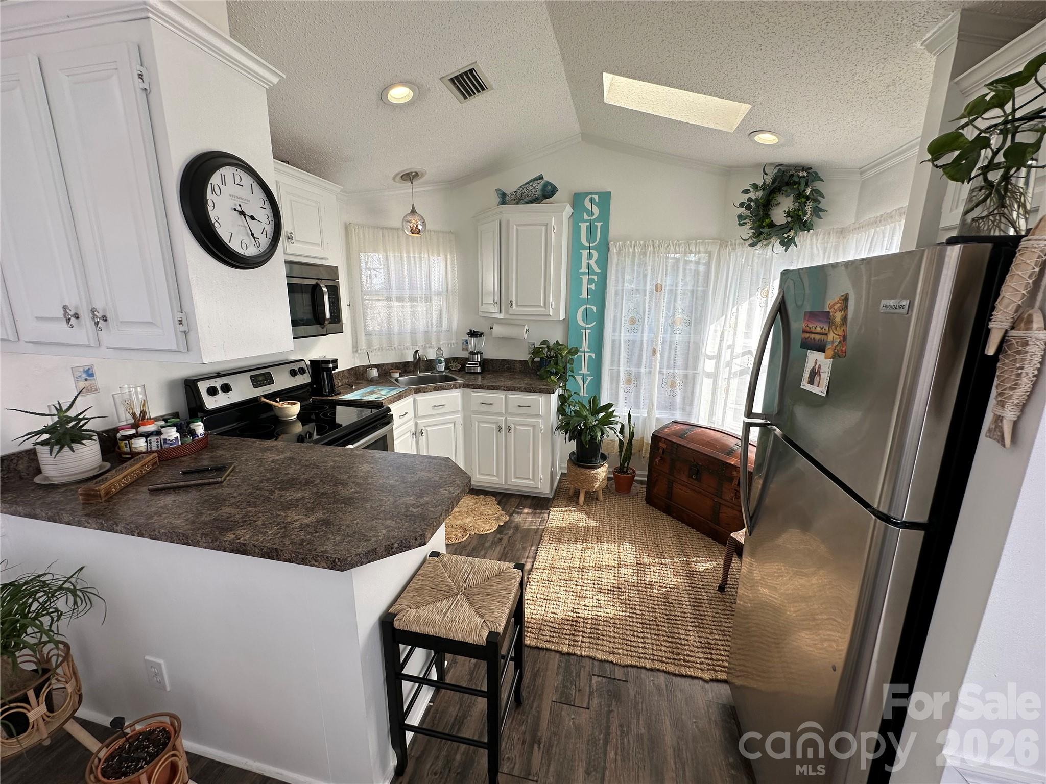 166 Eagle Drive — New London