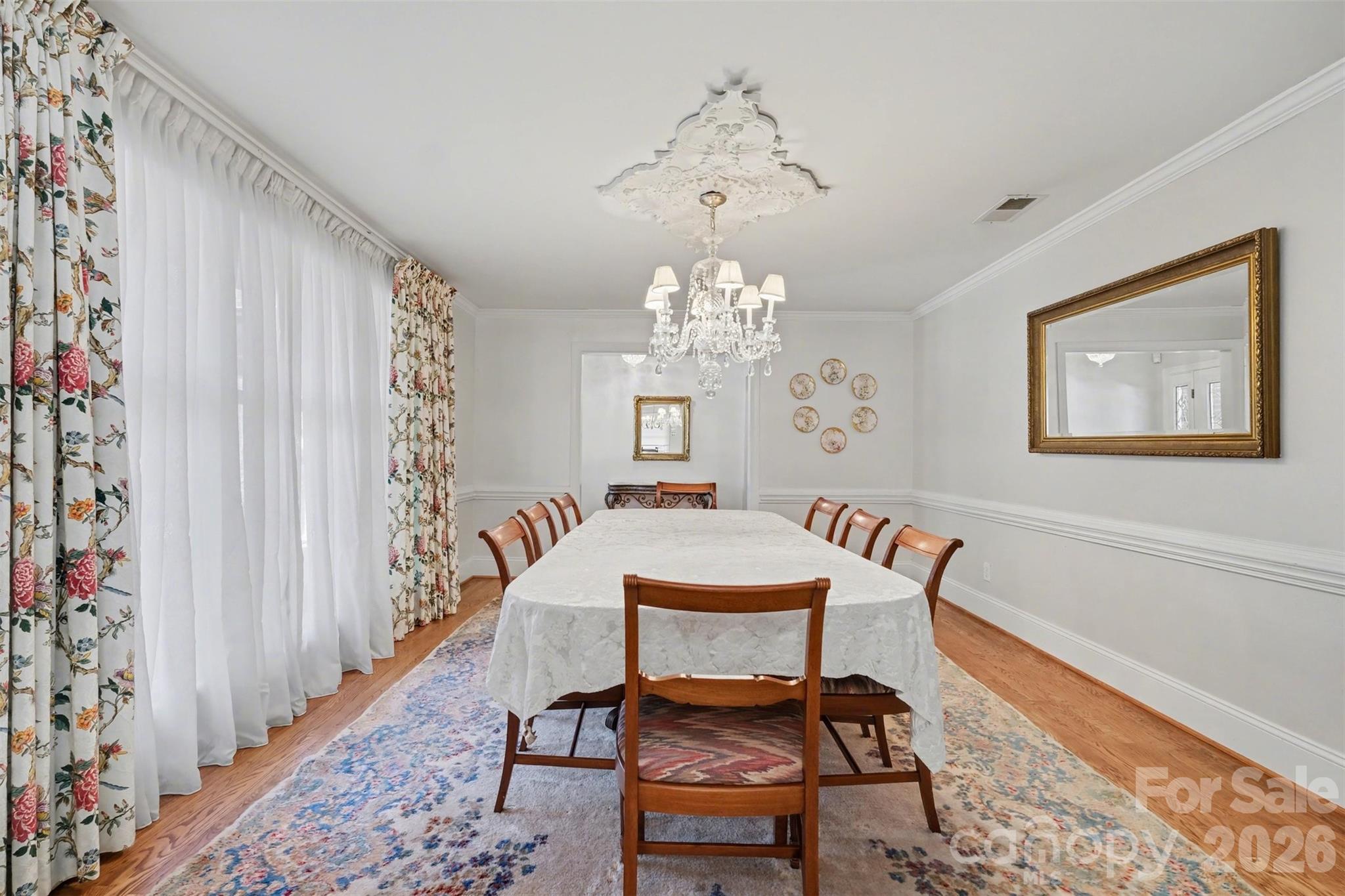 746 Grandview Drive NE — Concord