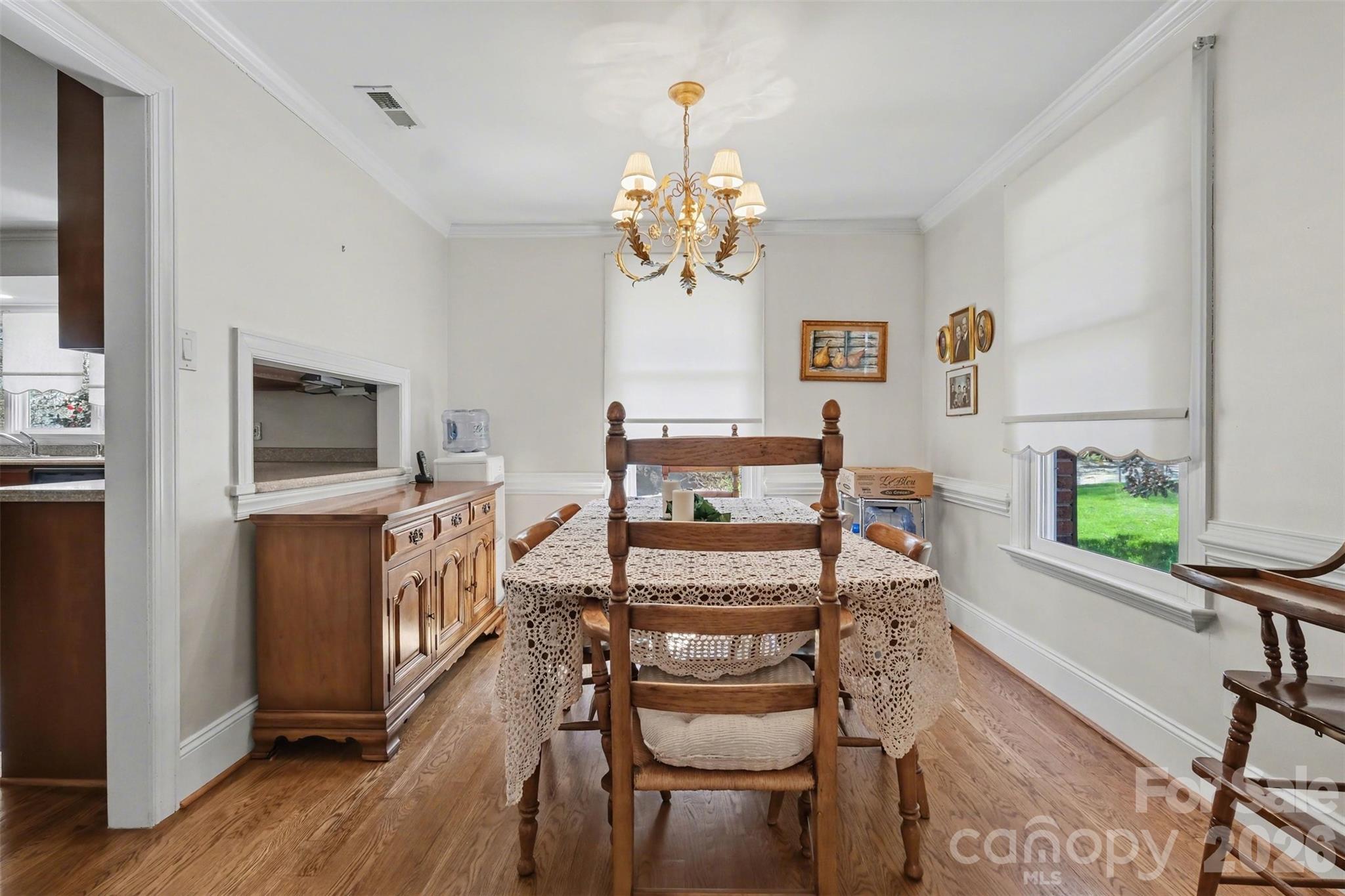 746 Grandview Drive NE — Concord