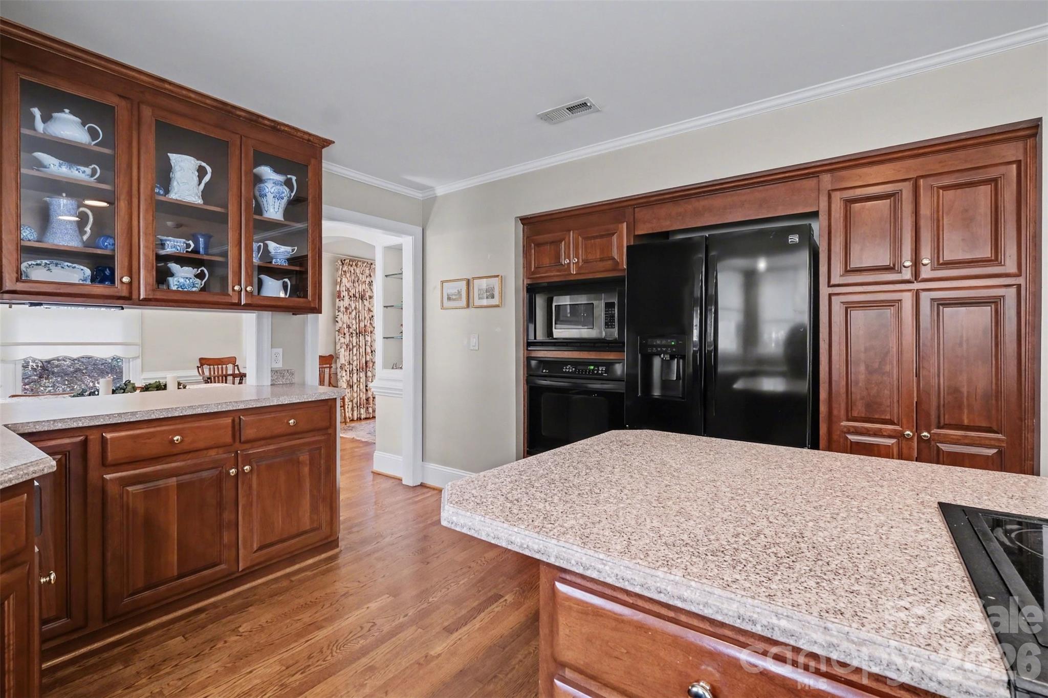 746 Grandview Drive NE — Concord