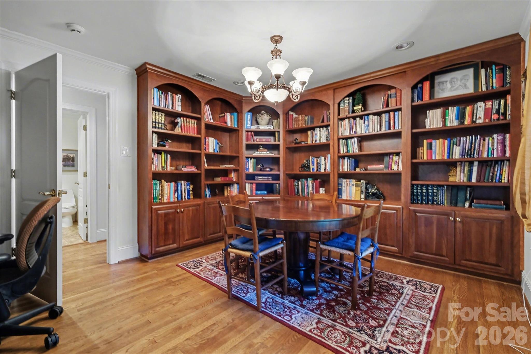 746 Grandview Drive NE — Concord