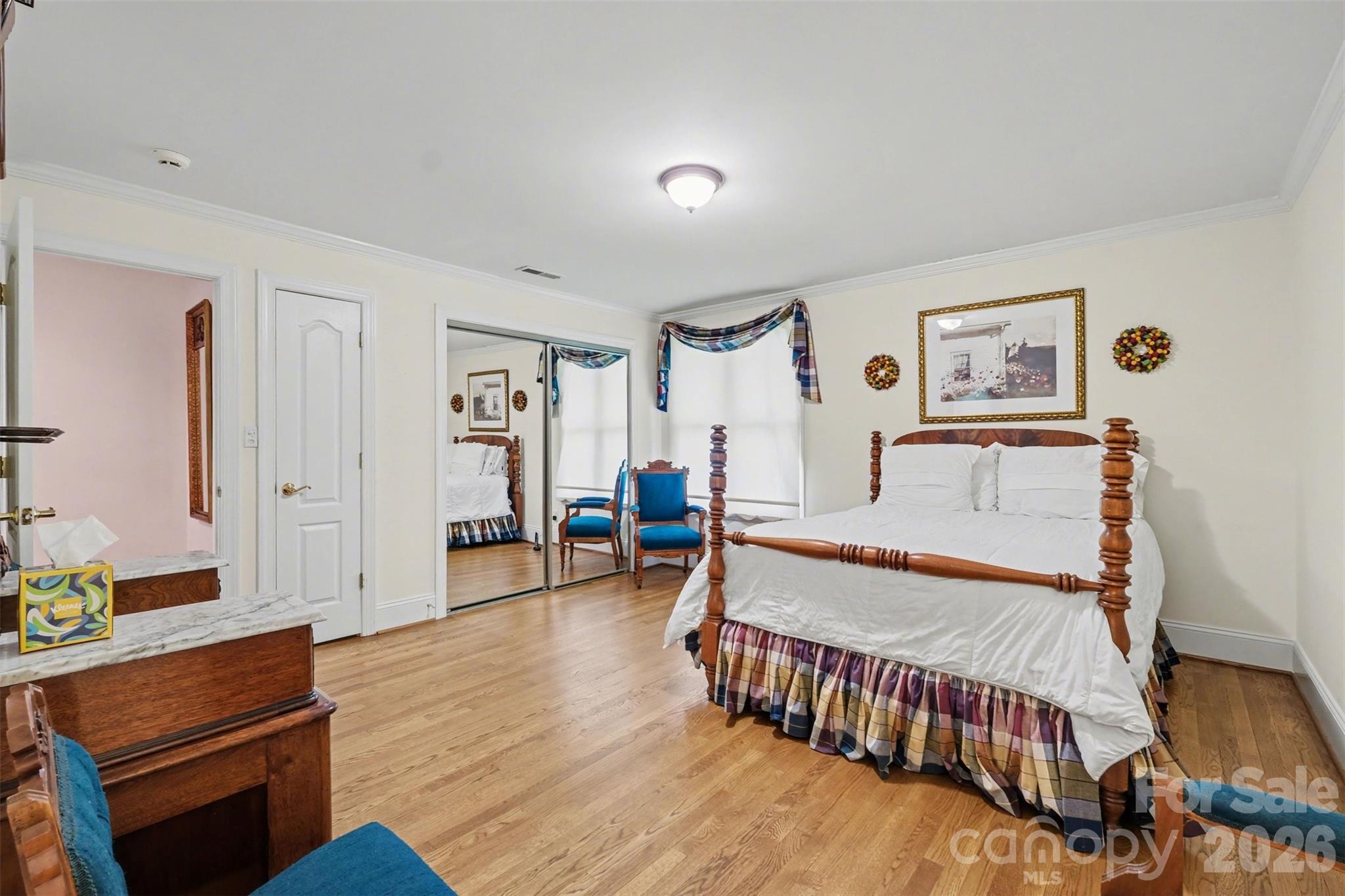 746 Grandview Drive NE — Concord