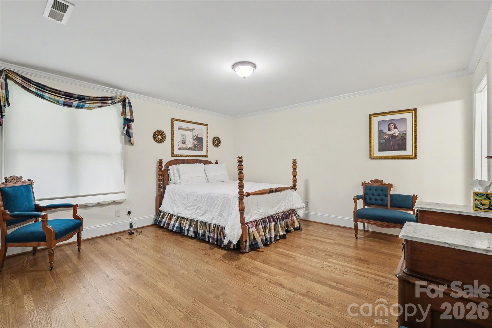 746 Grandview Drive NE — Concord