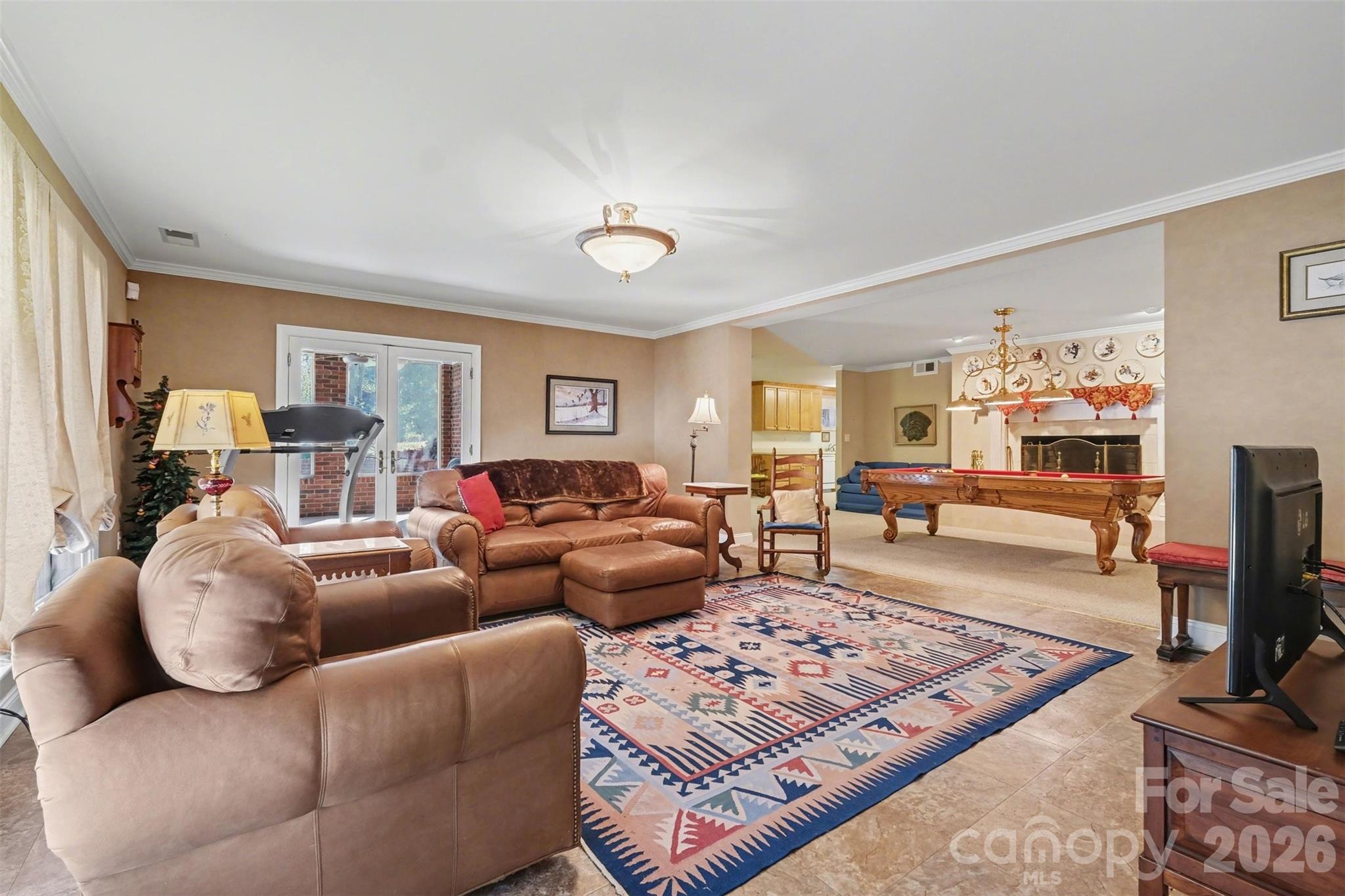 746 Grandview Drive NE — Concord