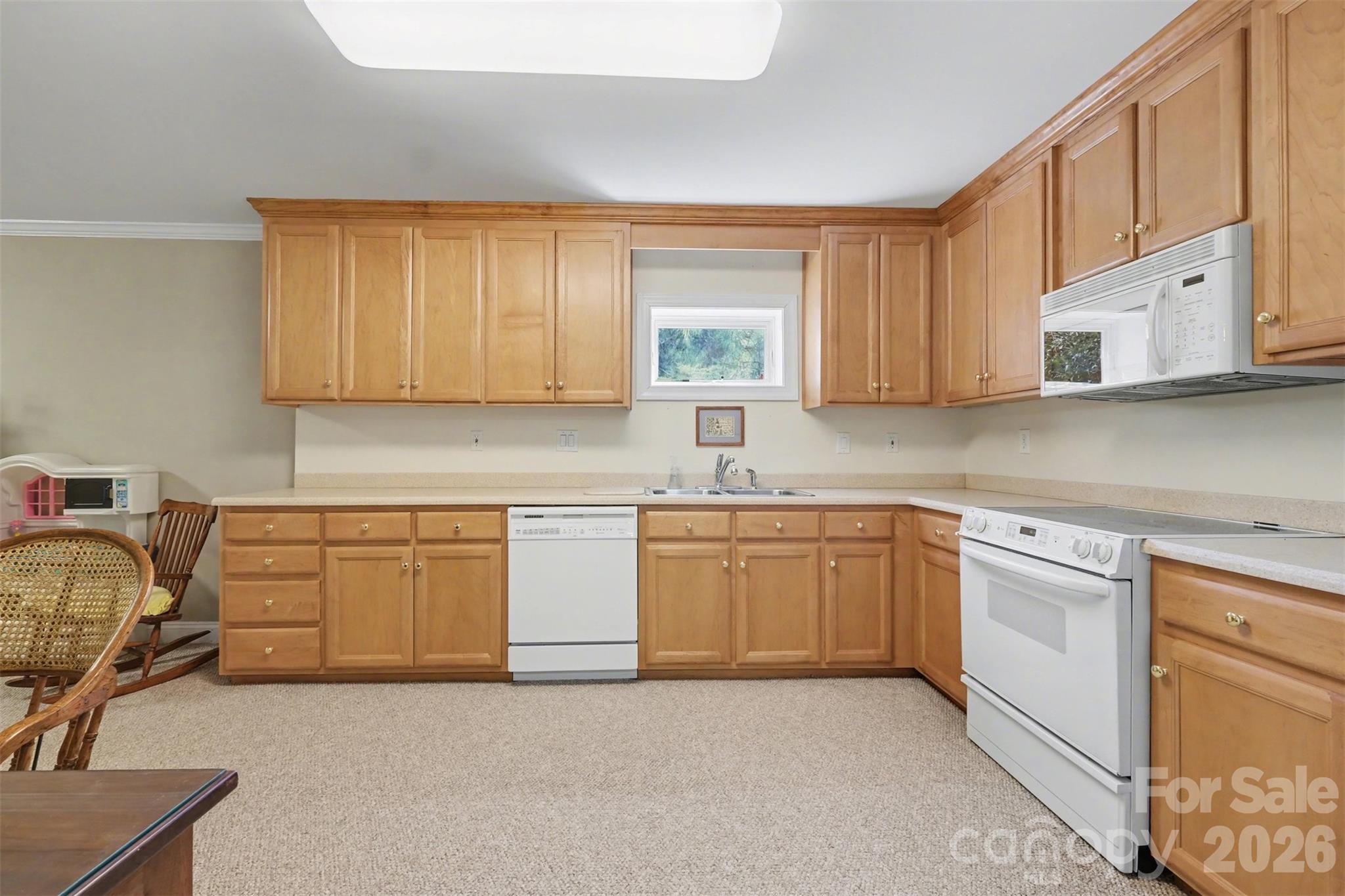 746 Grandview Drive NE — Concord