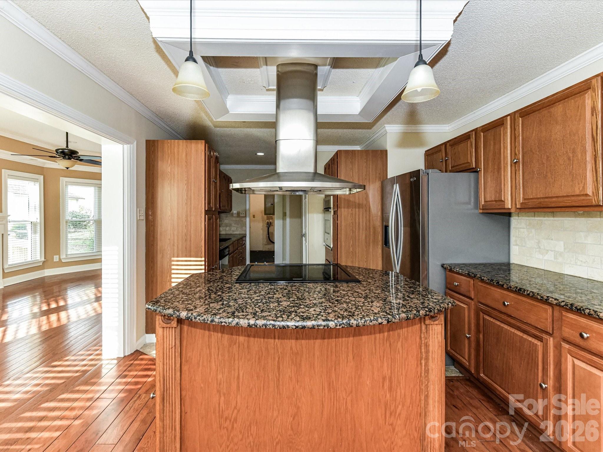 916 Lakewood Drive — Matthews