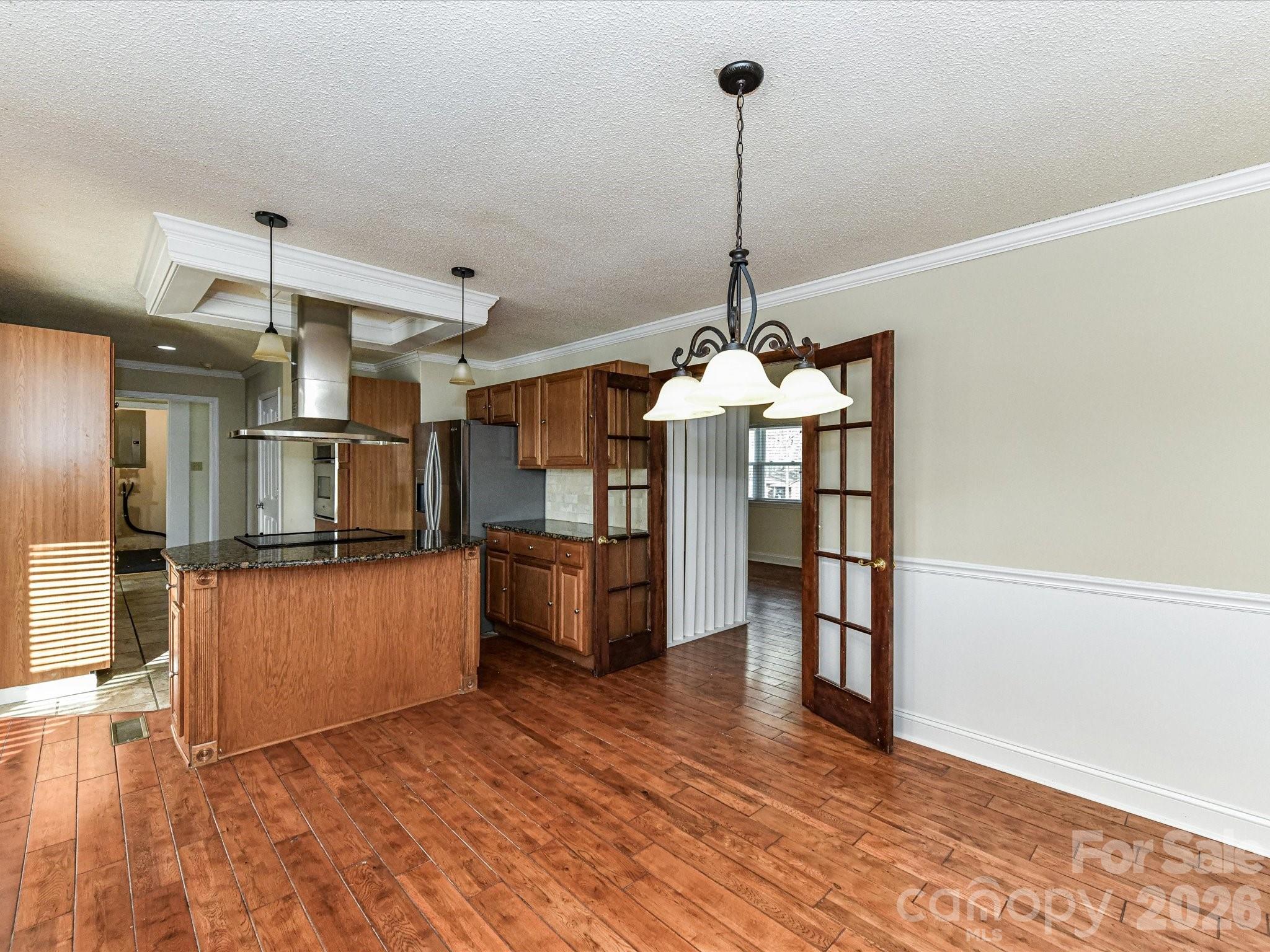 916 Lakewood Drive — Matthews