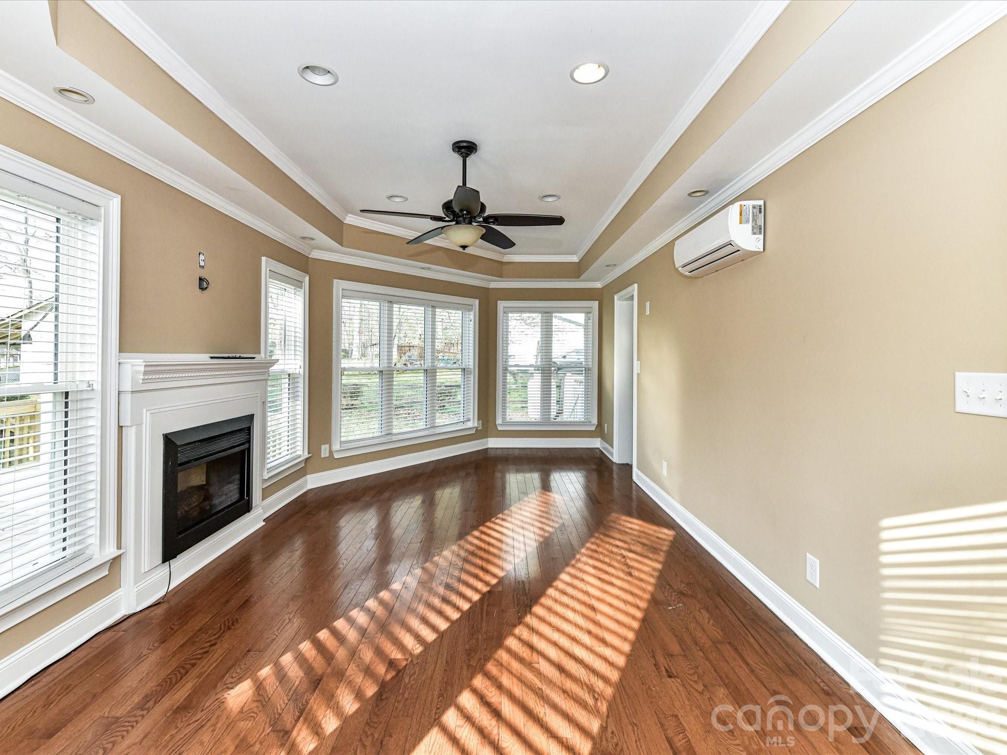 916 Lakewood Drive — Matthews