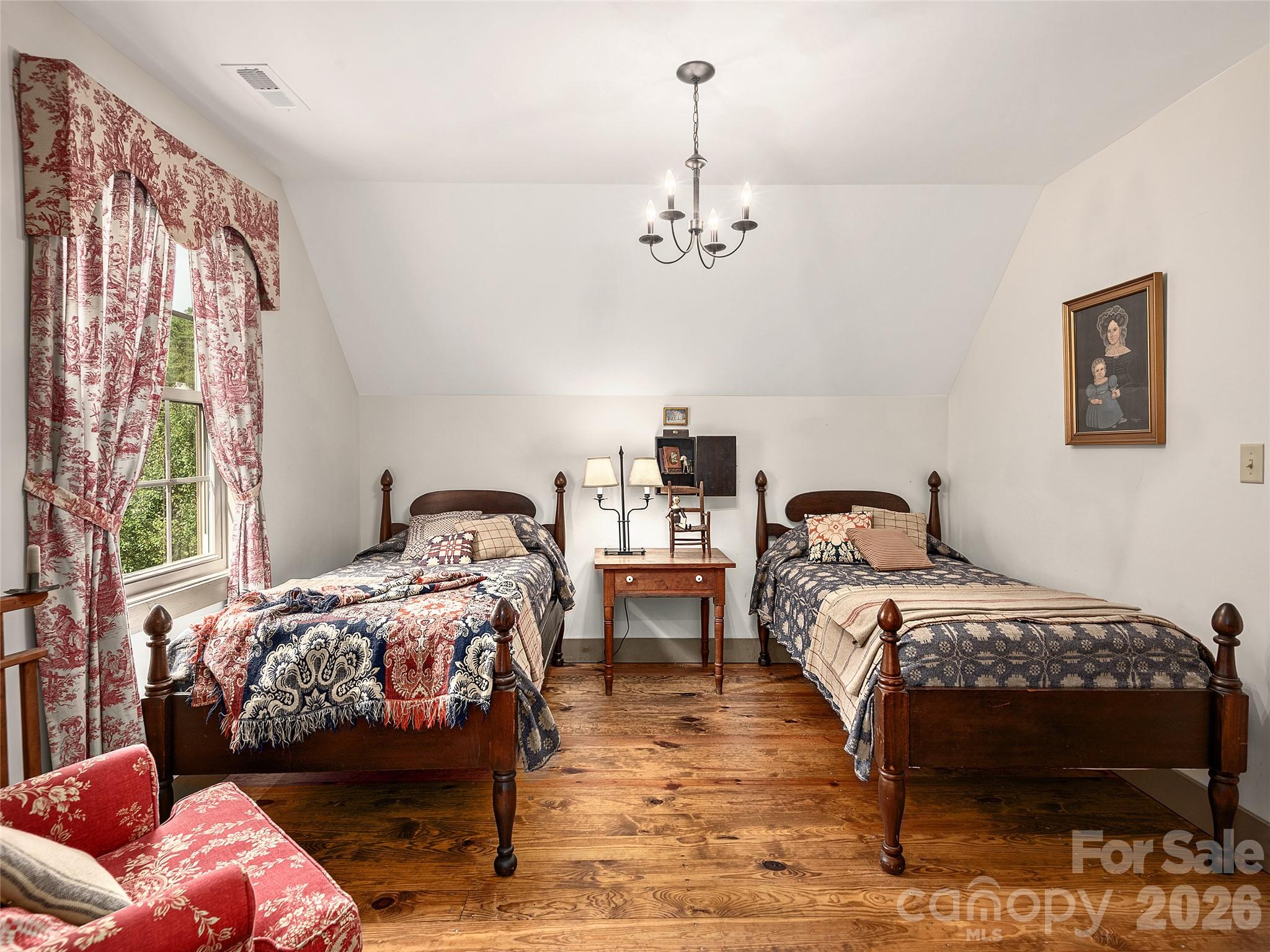 571 Fletcher Martin Road — Alexander