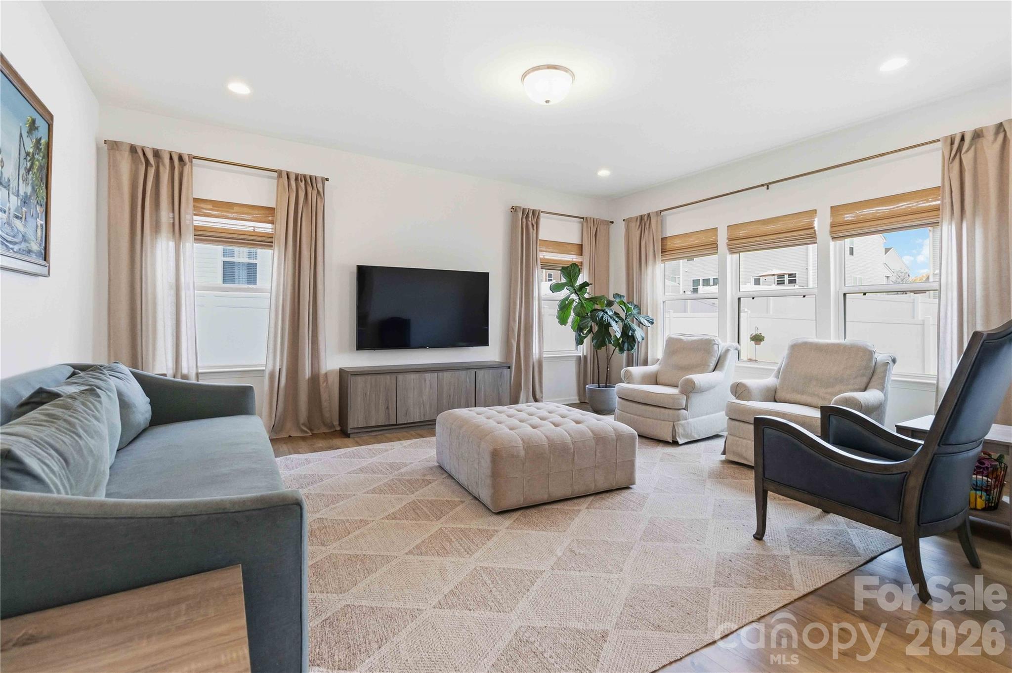 6351 Clarisse Drive SW — Concord